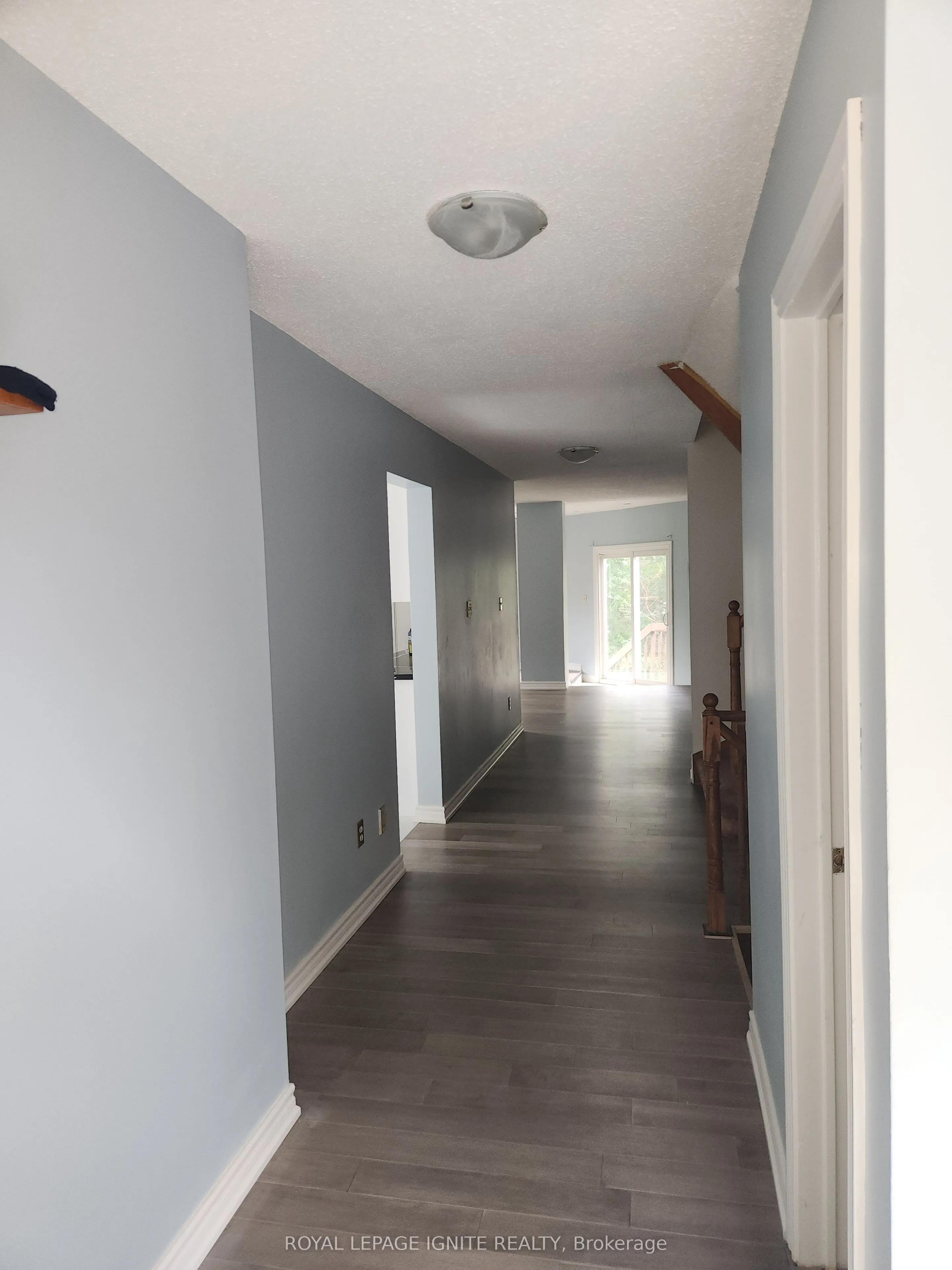 33 Lysander Court