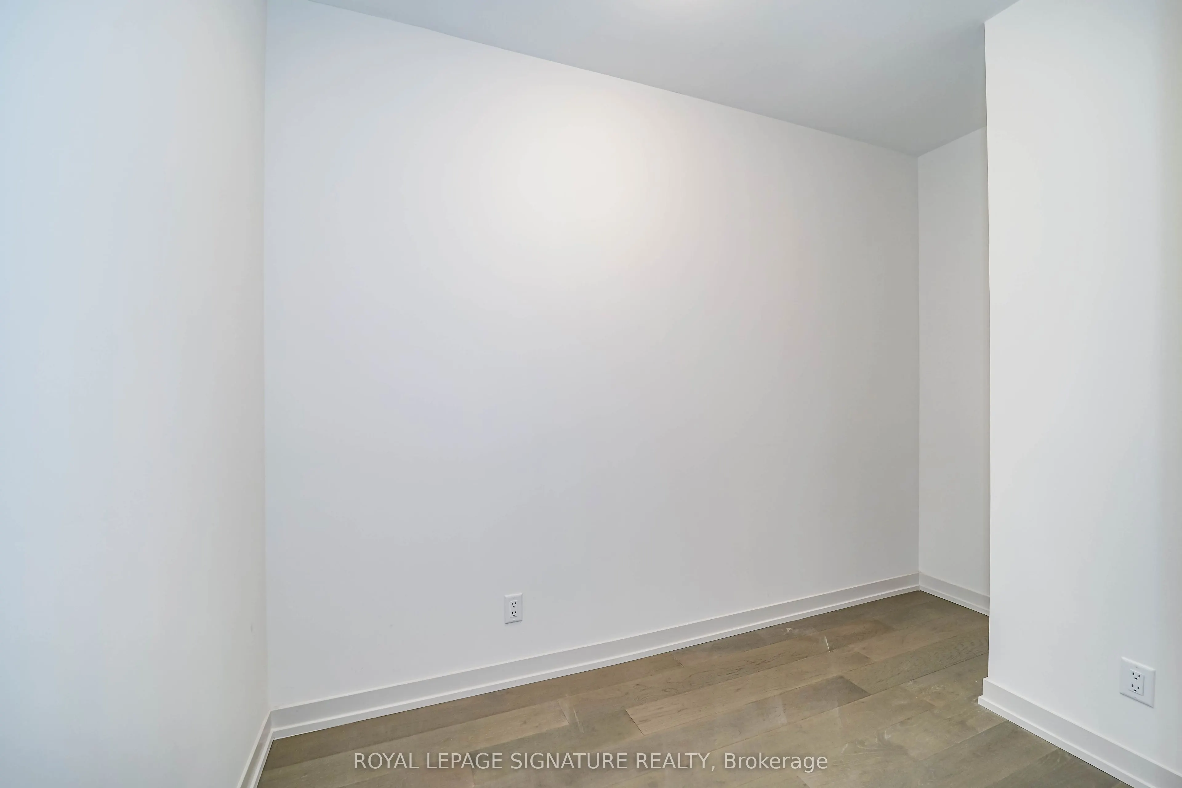 90 Glen Everest Road #412