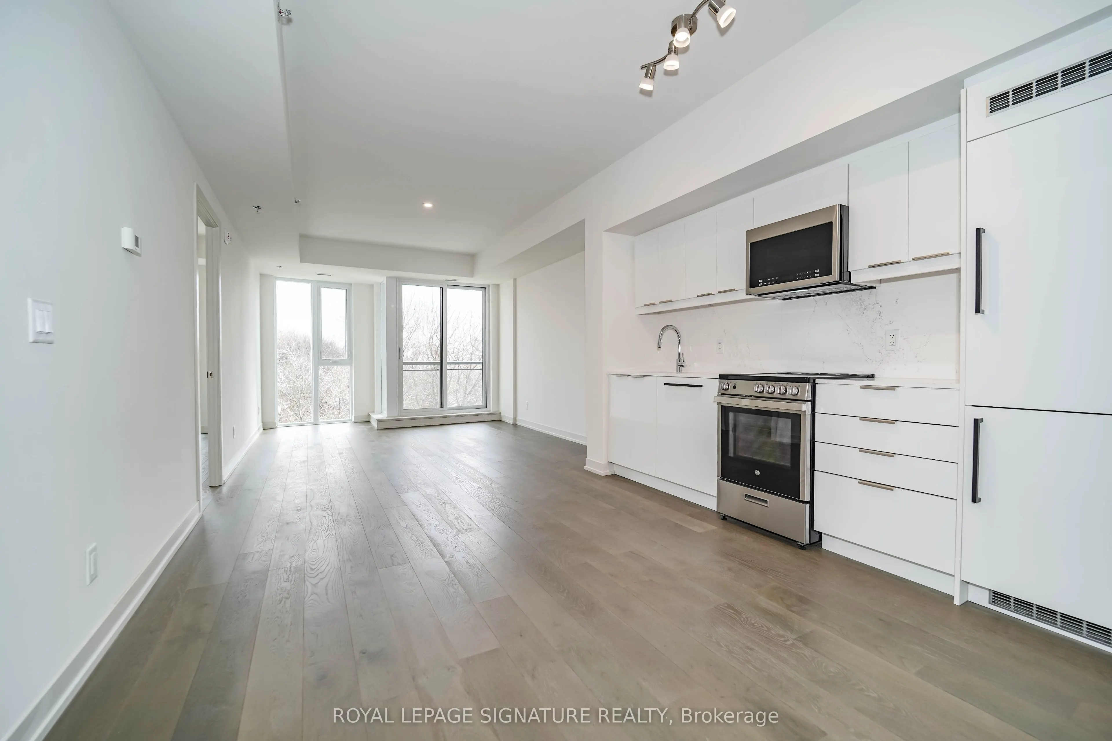 90 Glen Everest Road #412