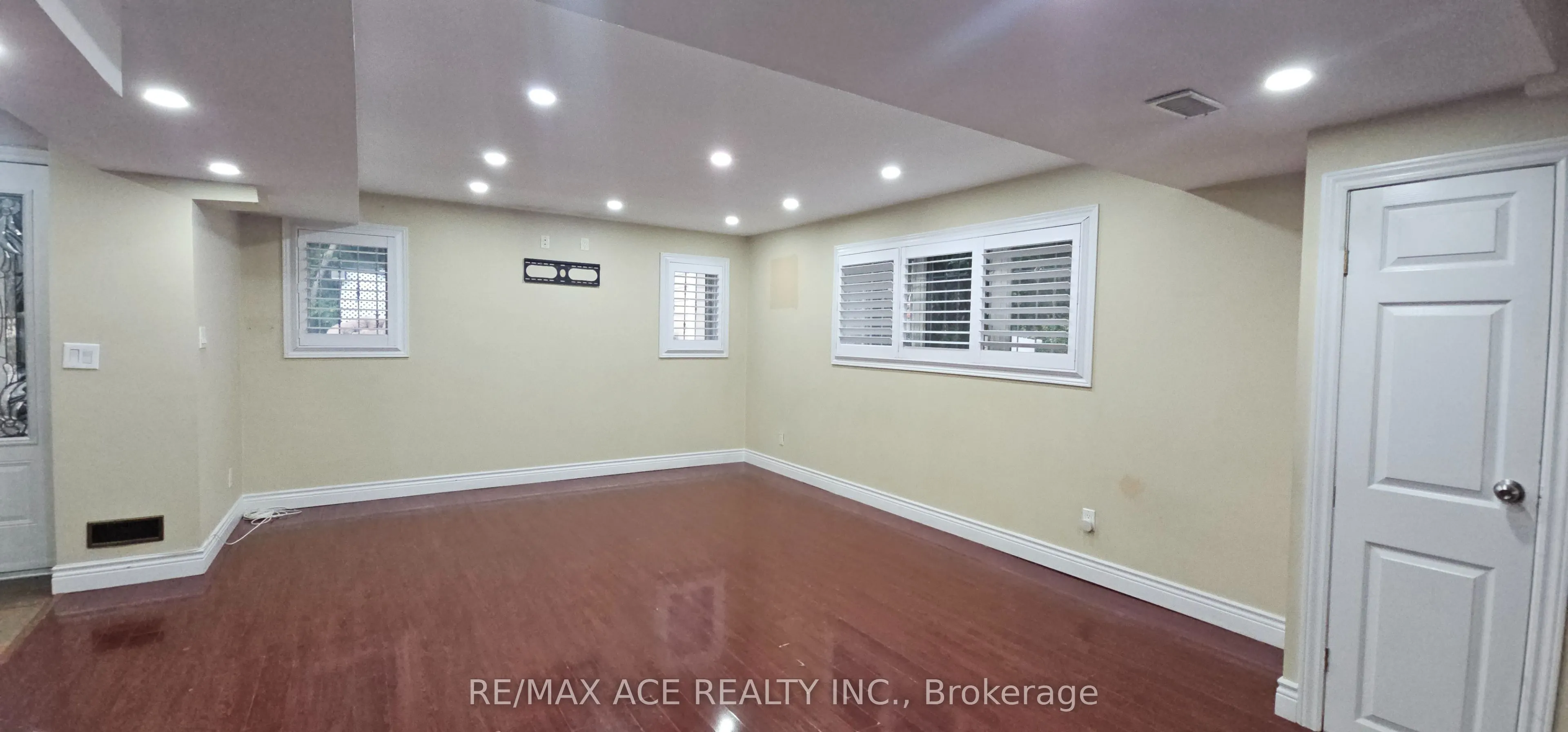 25 Fawnridge Trail #Bsmt