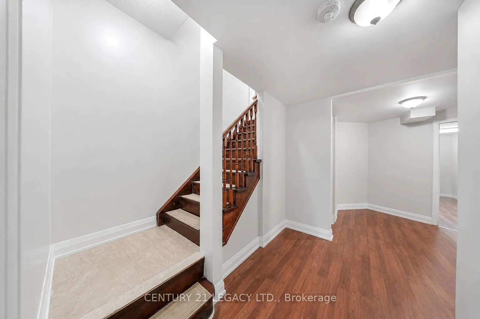 1296 Tall Pine Avenue