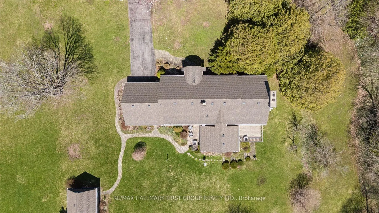 525 Myrtle Road W