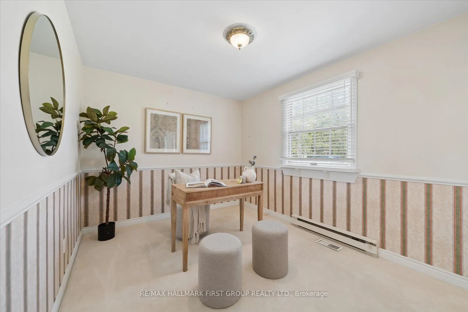 525 Myrtle Road W