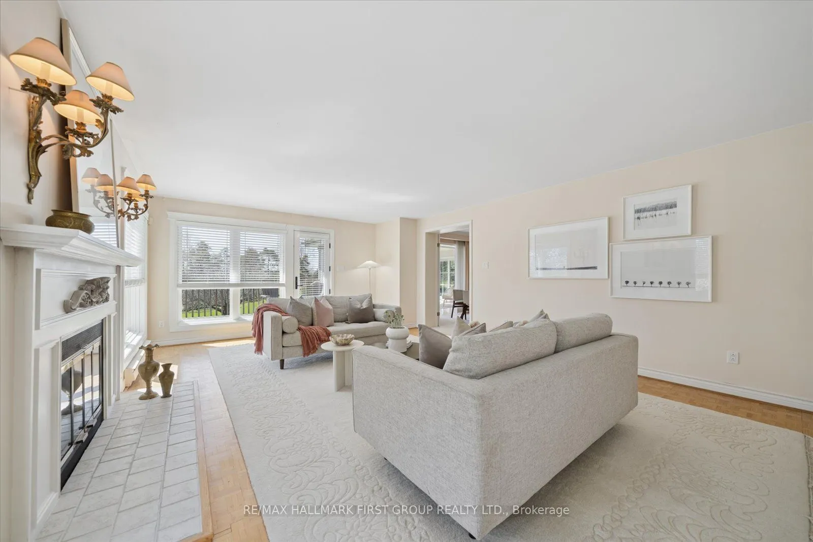 525 Myrtle Road W