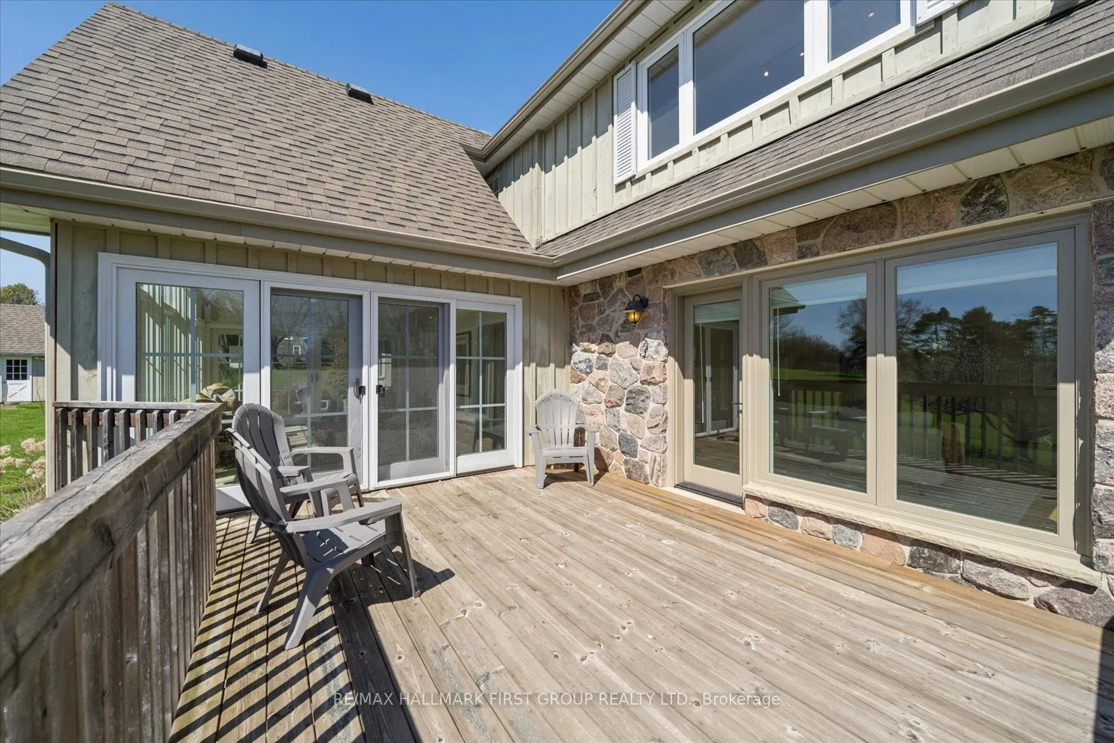 525 Myrtle Road W