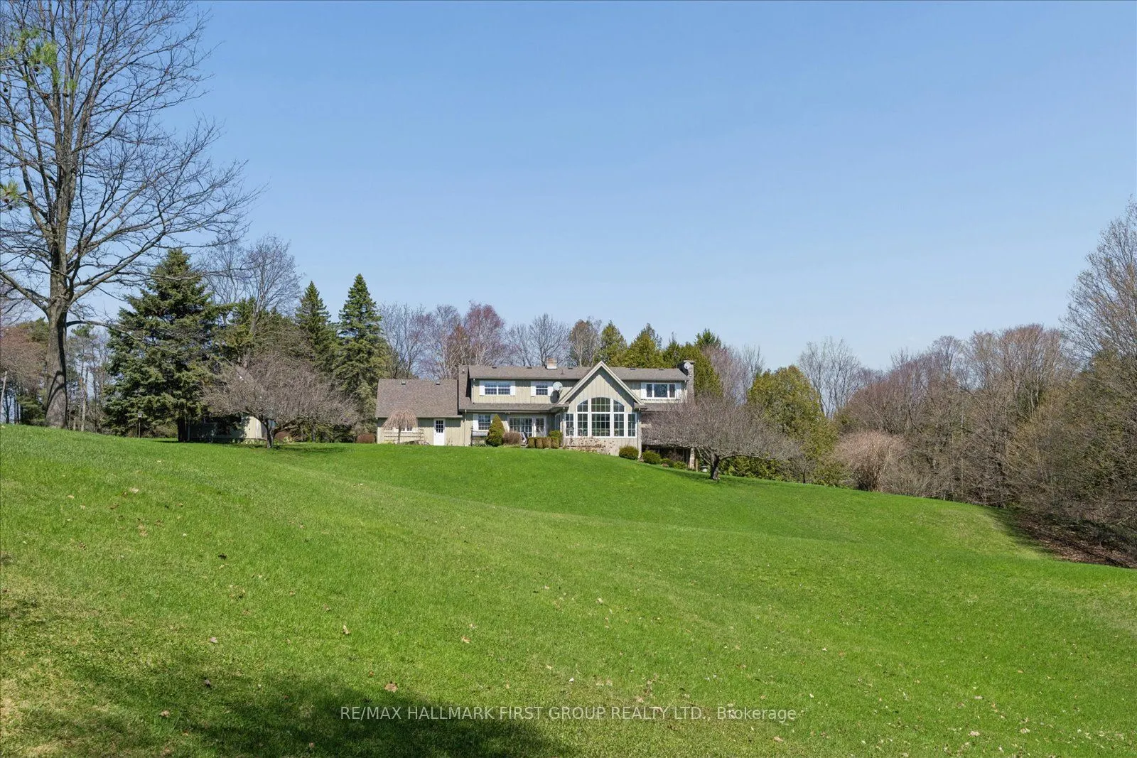 525 Myrtle Road W