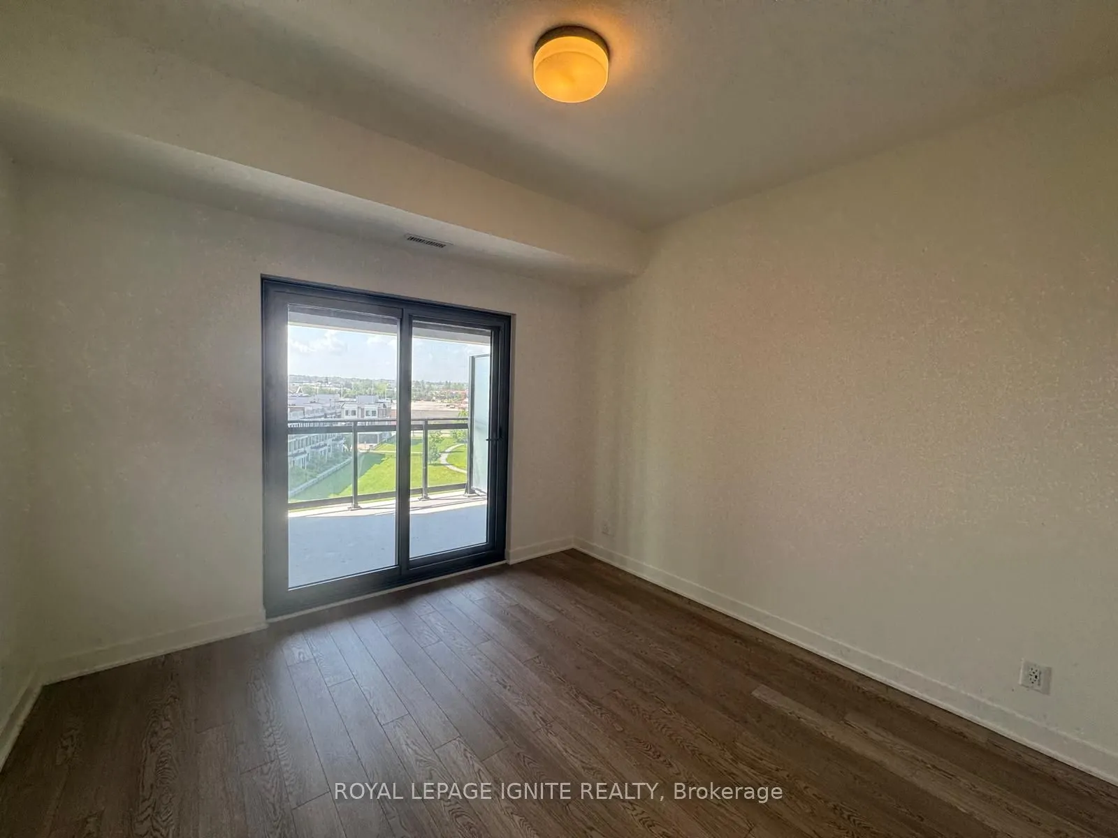 51 Clarington Boulevard #611