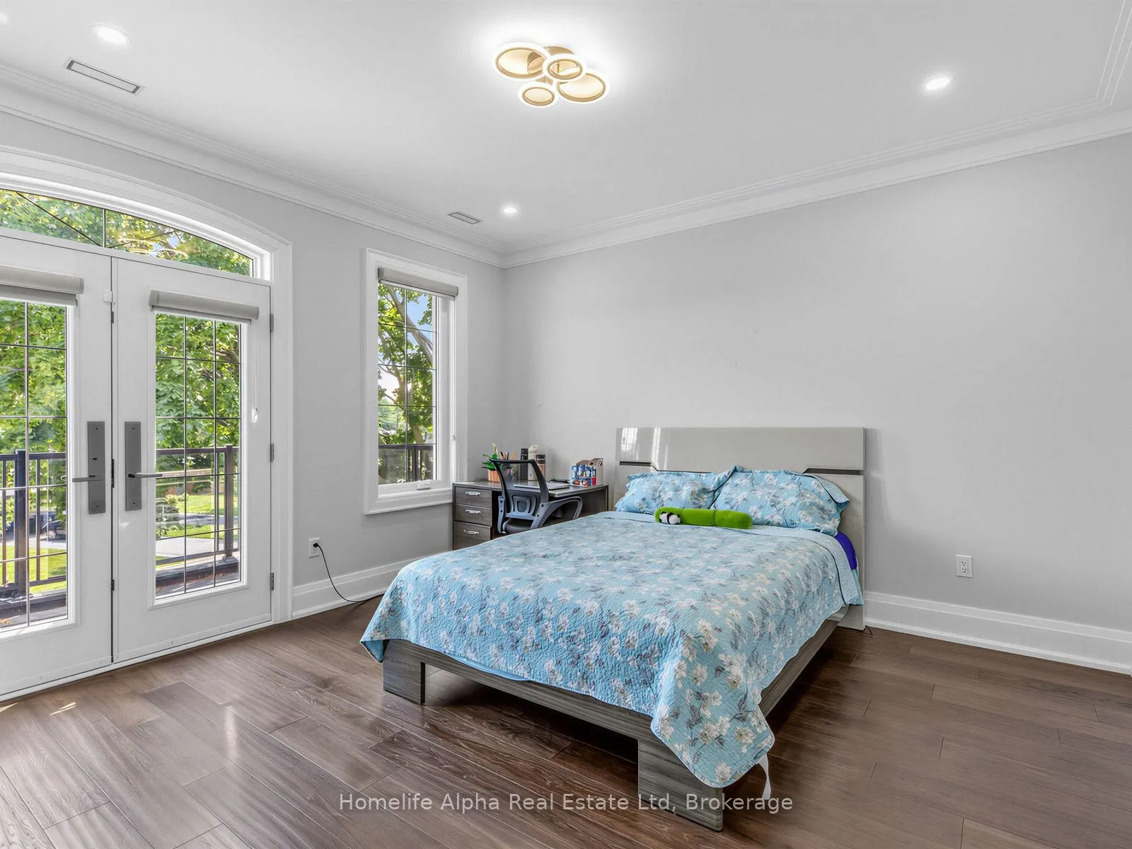 14 Penzance Drive