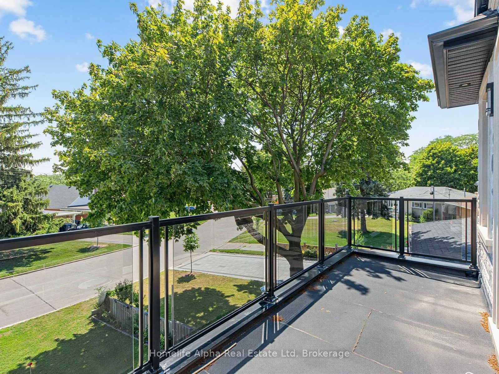 14 Penzance Drive