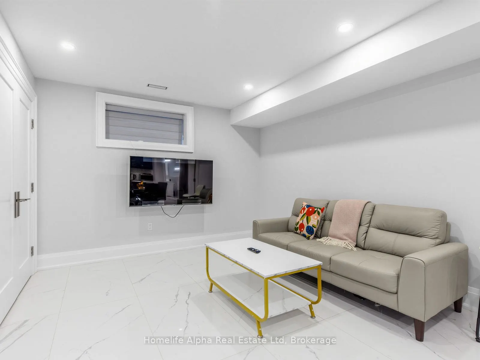 14 Penzance Drive