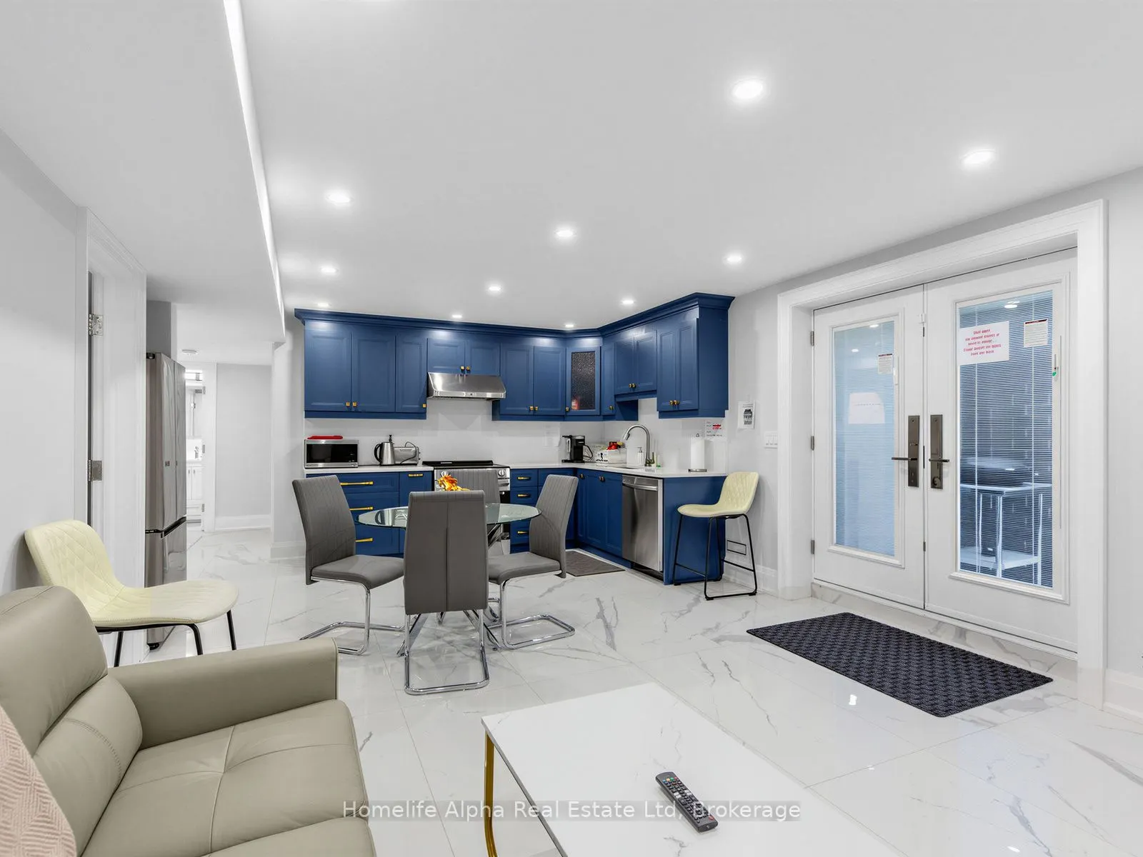14 Penzance Drive