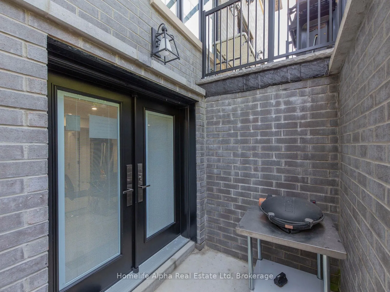14 Penzance Drive