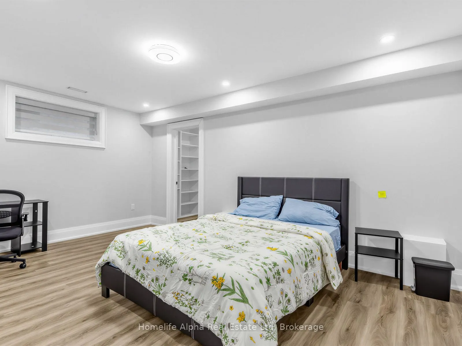 14 Penzance Drive