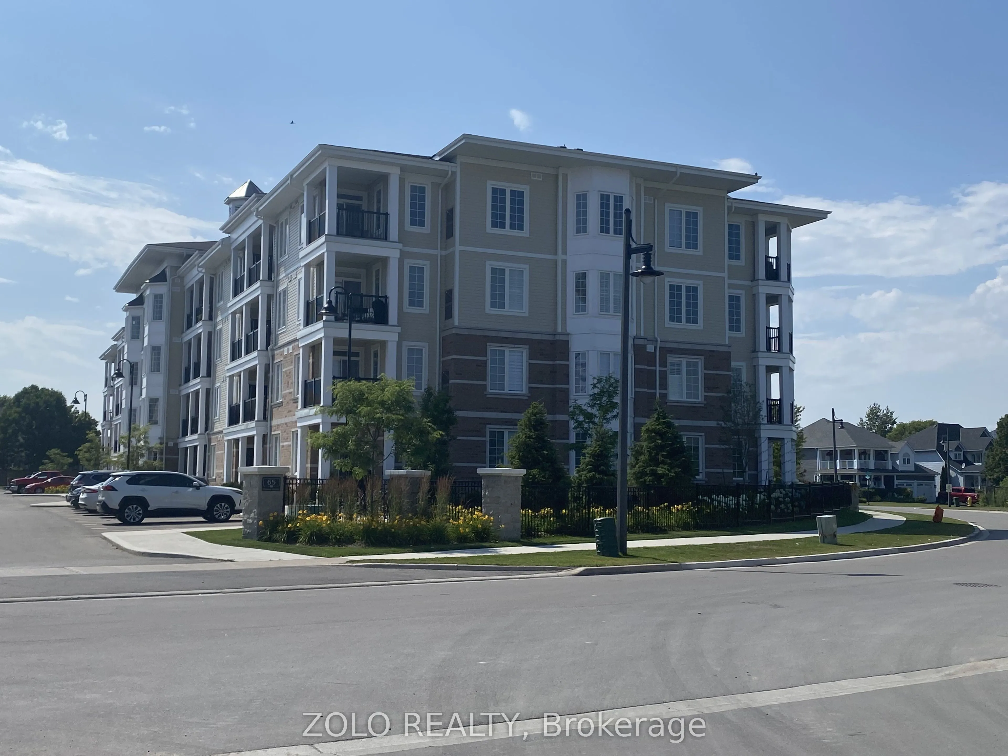 65 Shipway Avenue #111