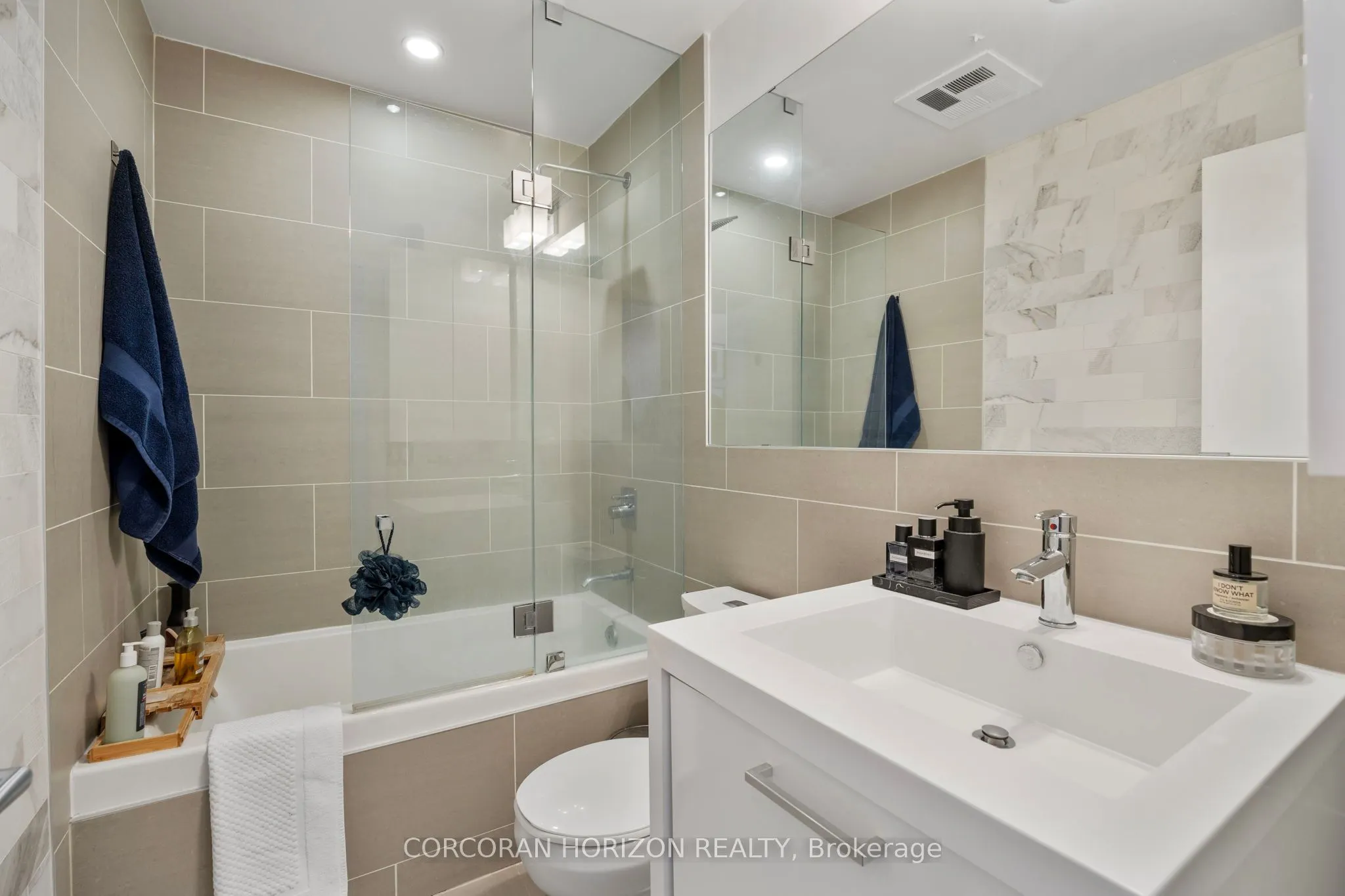 1201 Dundas Street E #503