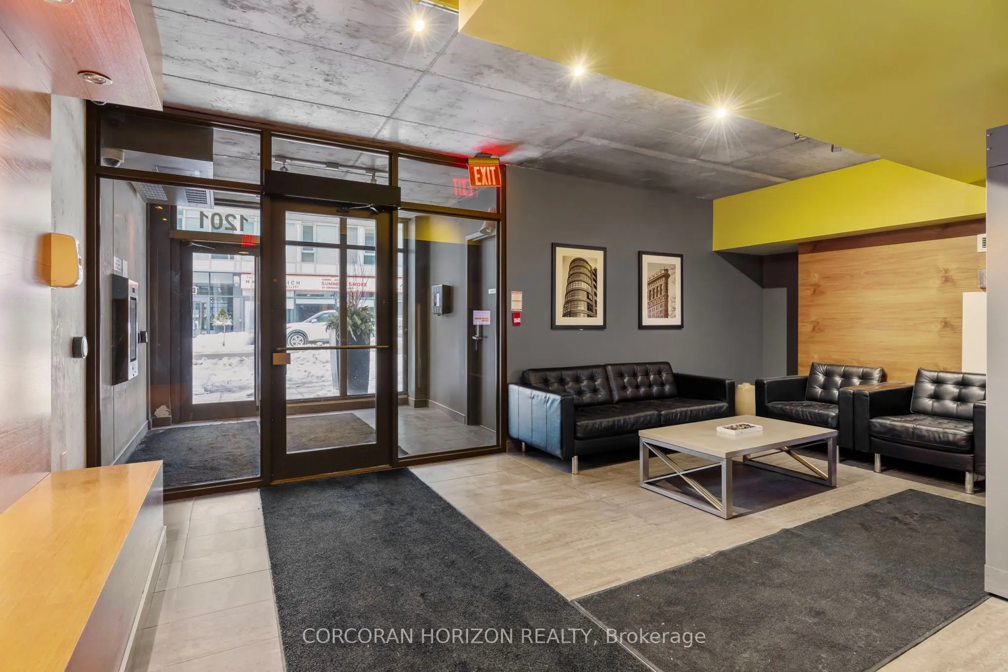 1201 Dundas Street E #503