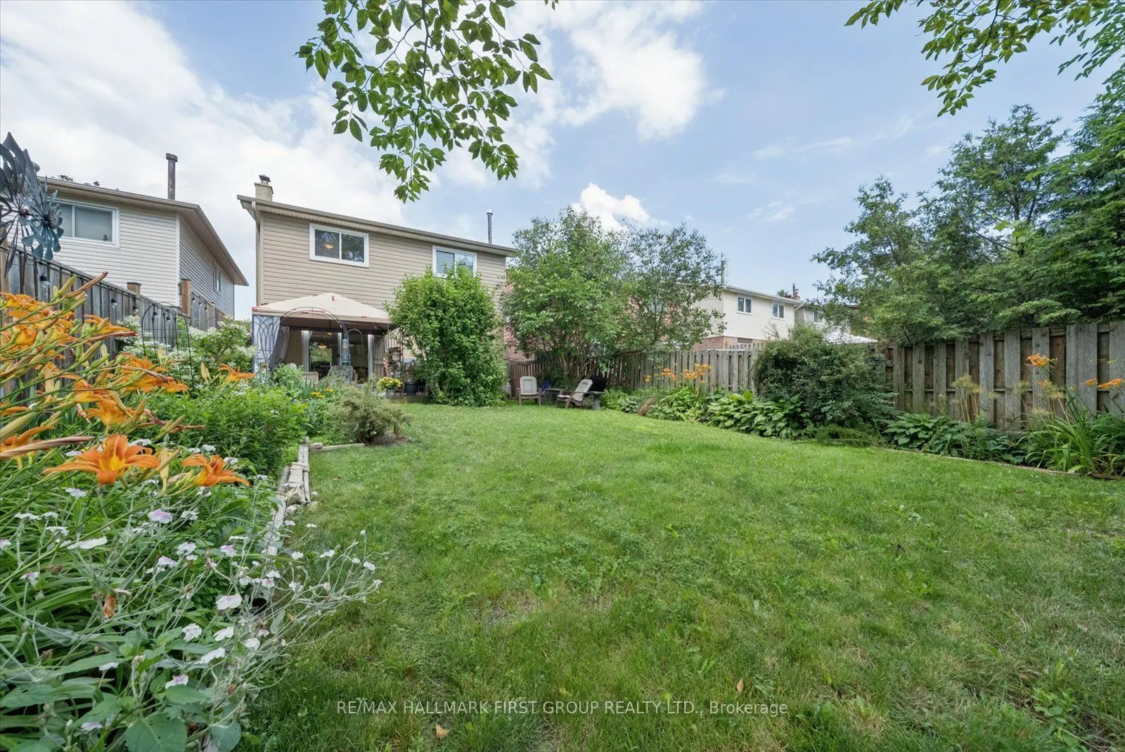 648 Creekview Circle