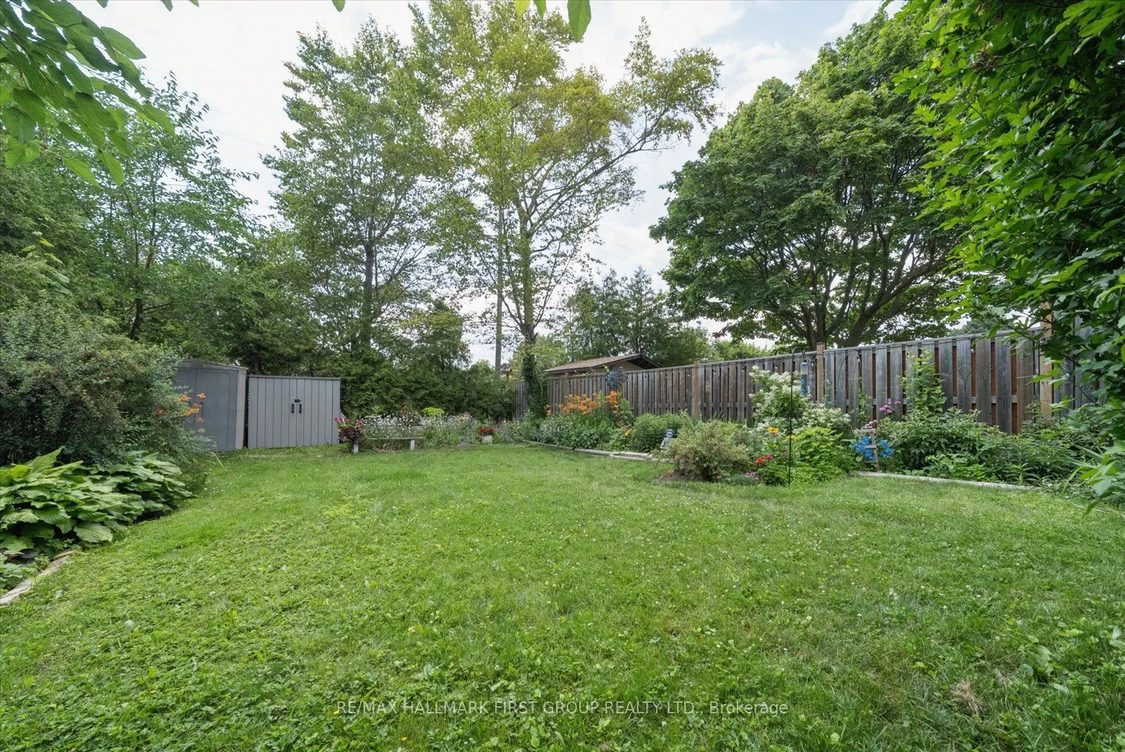 648 Creekview Circle