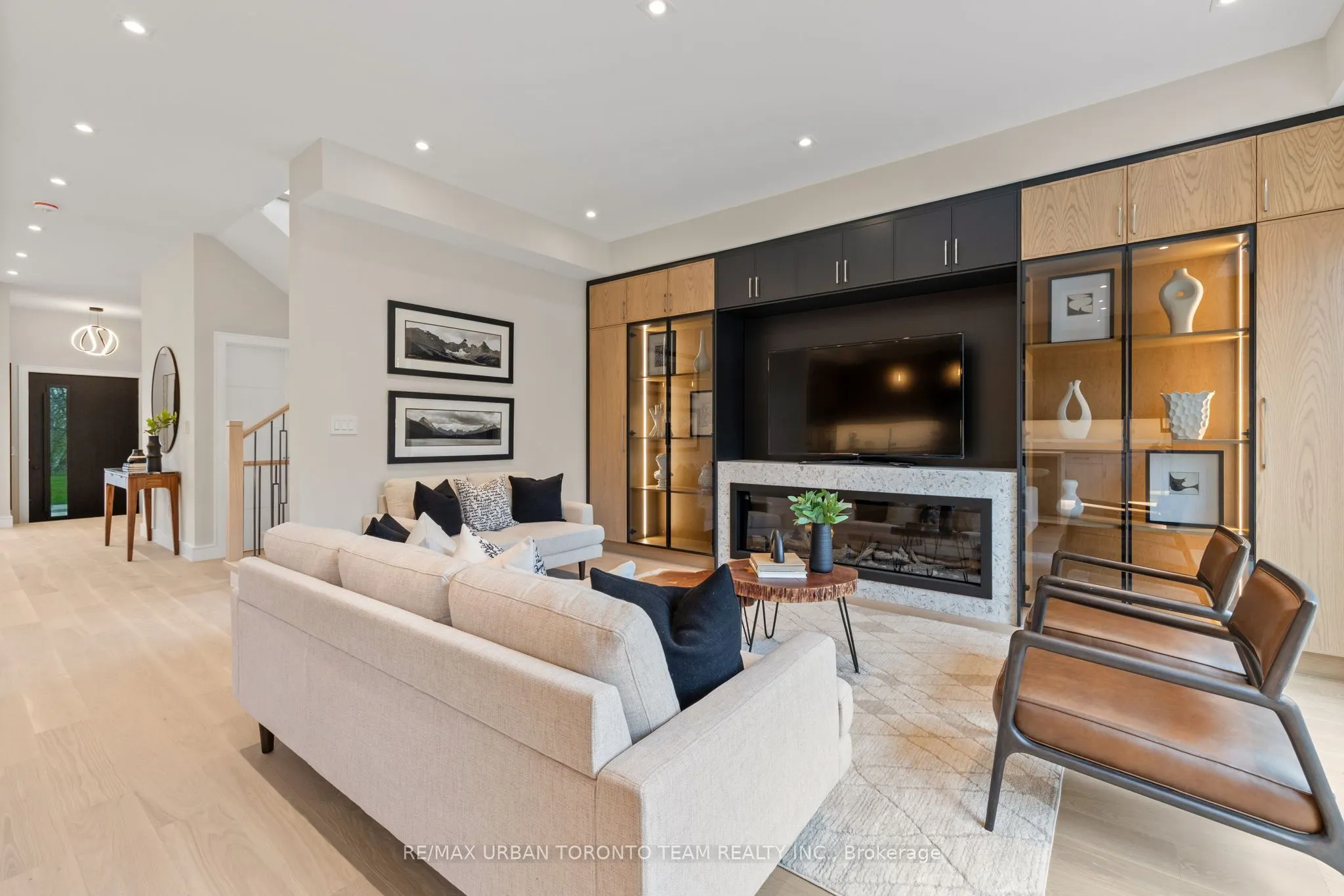 4 Drake Crescent