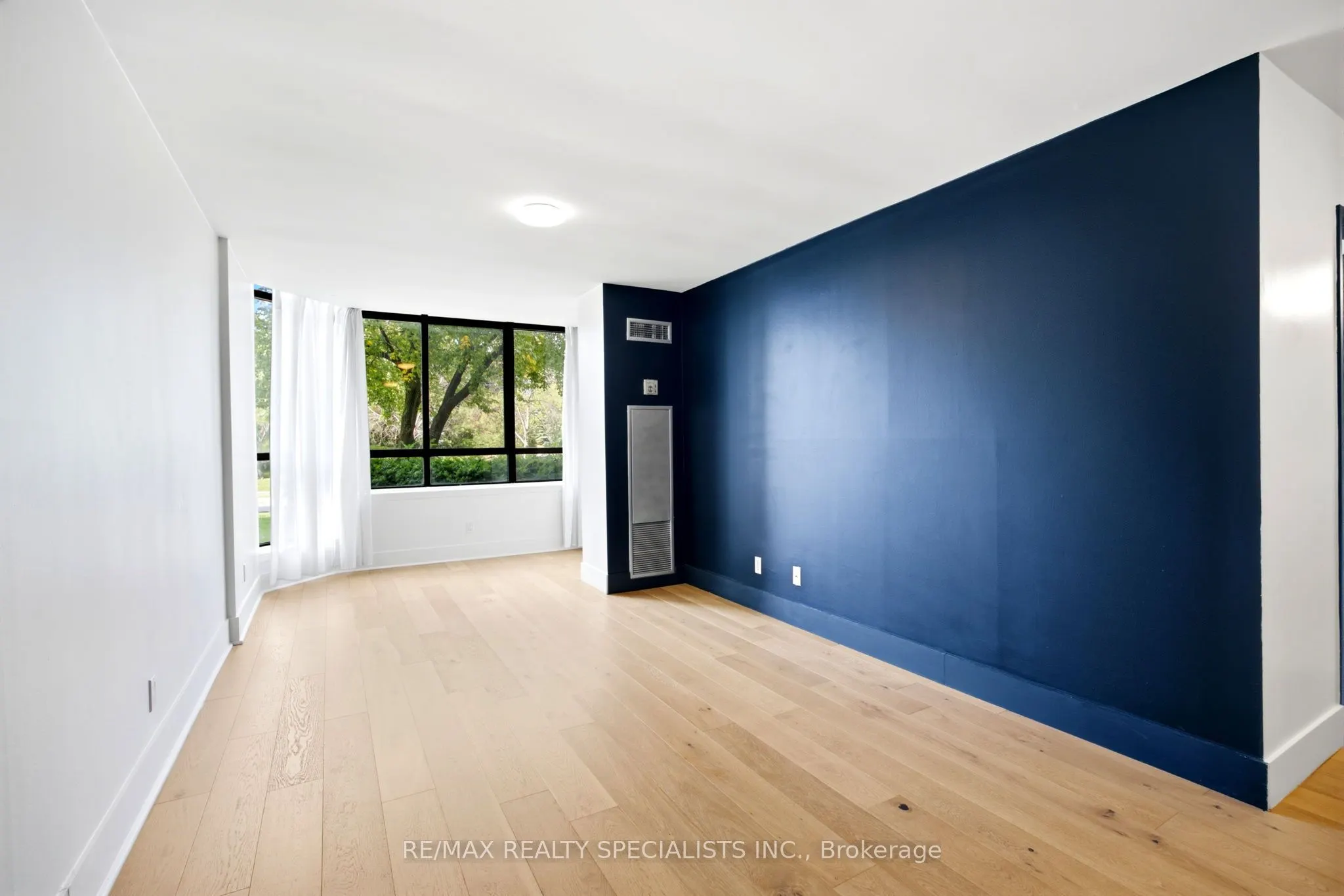 55 Bamburgh Circle #113