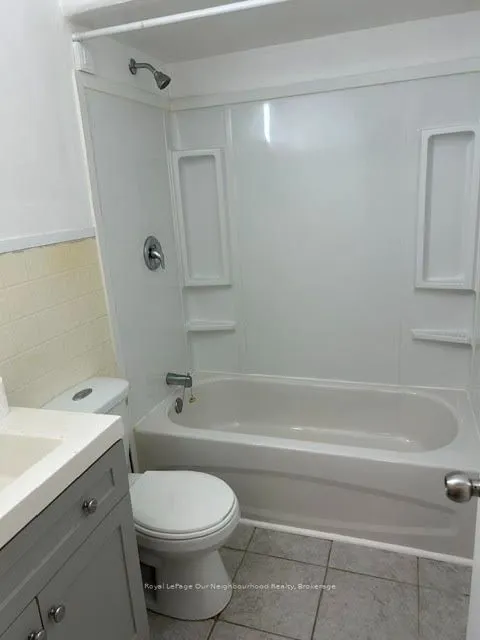 211 Nonquon Road N #104