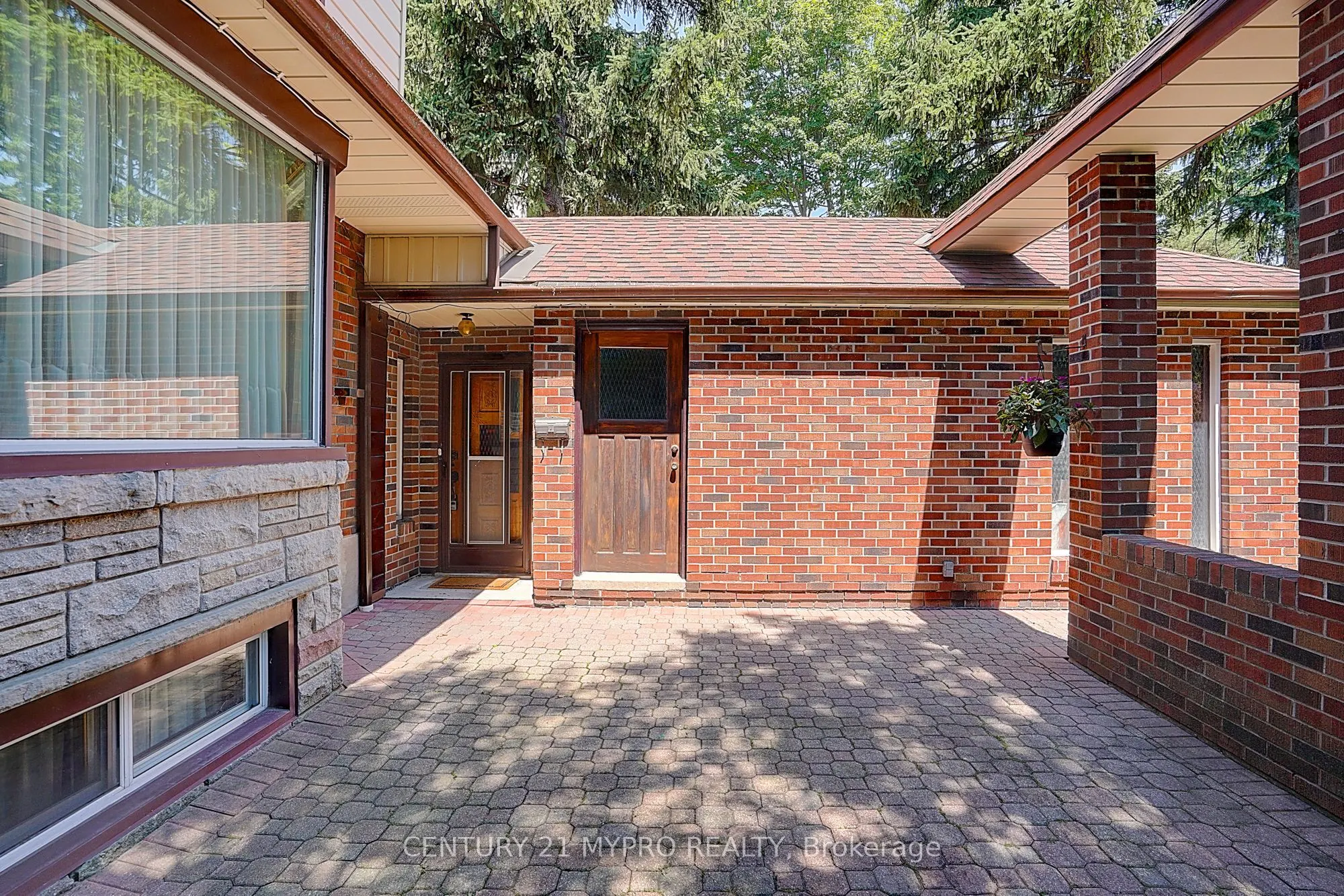 80A Rosemount Drive