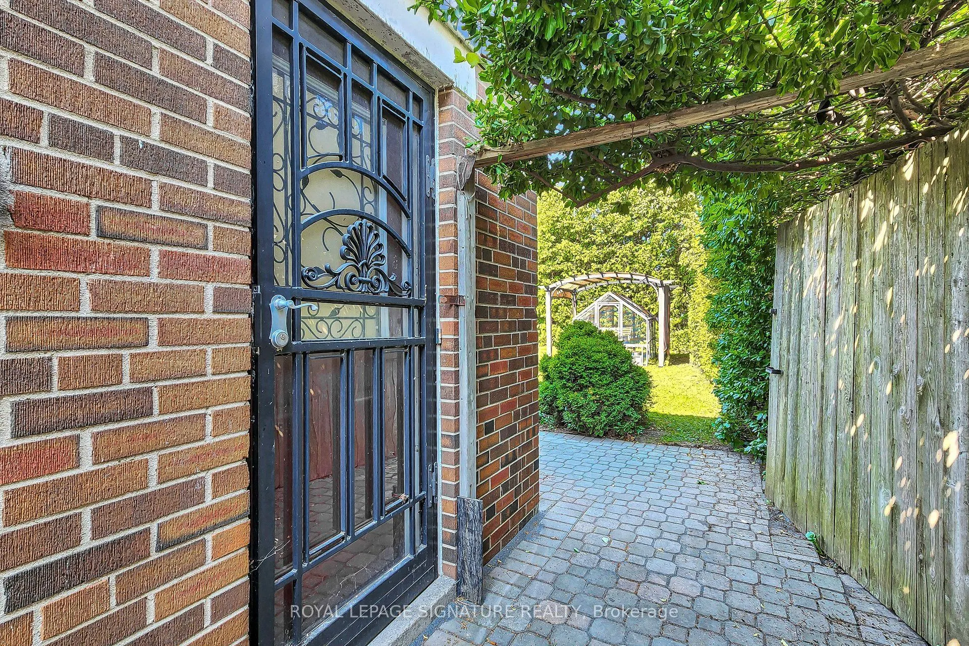 67 Cathedral Bluffs Drive
