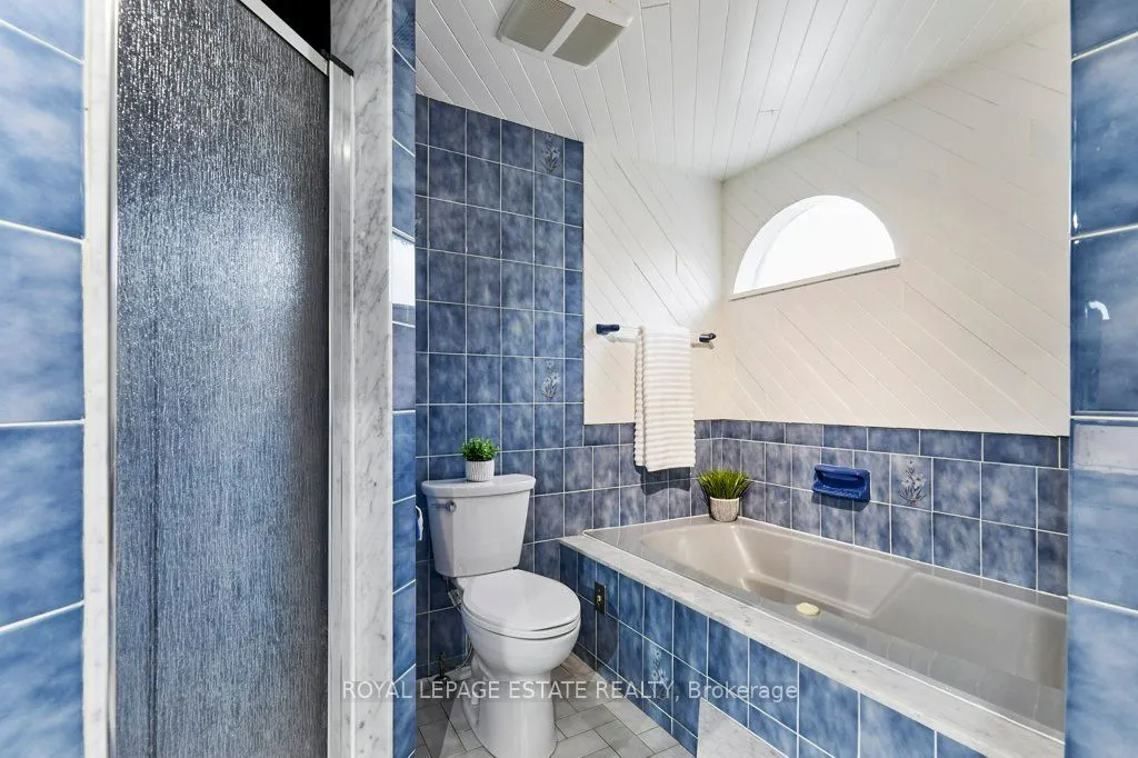 10 Queensgrove Road