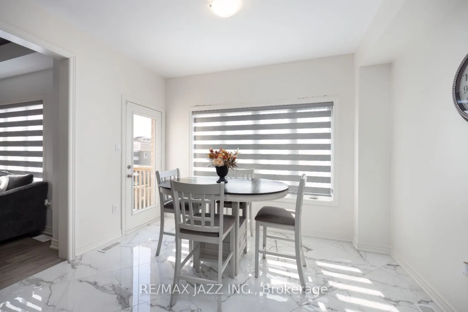131 Courtney Street #UPPER