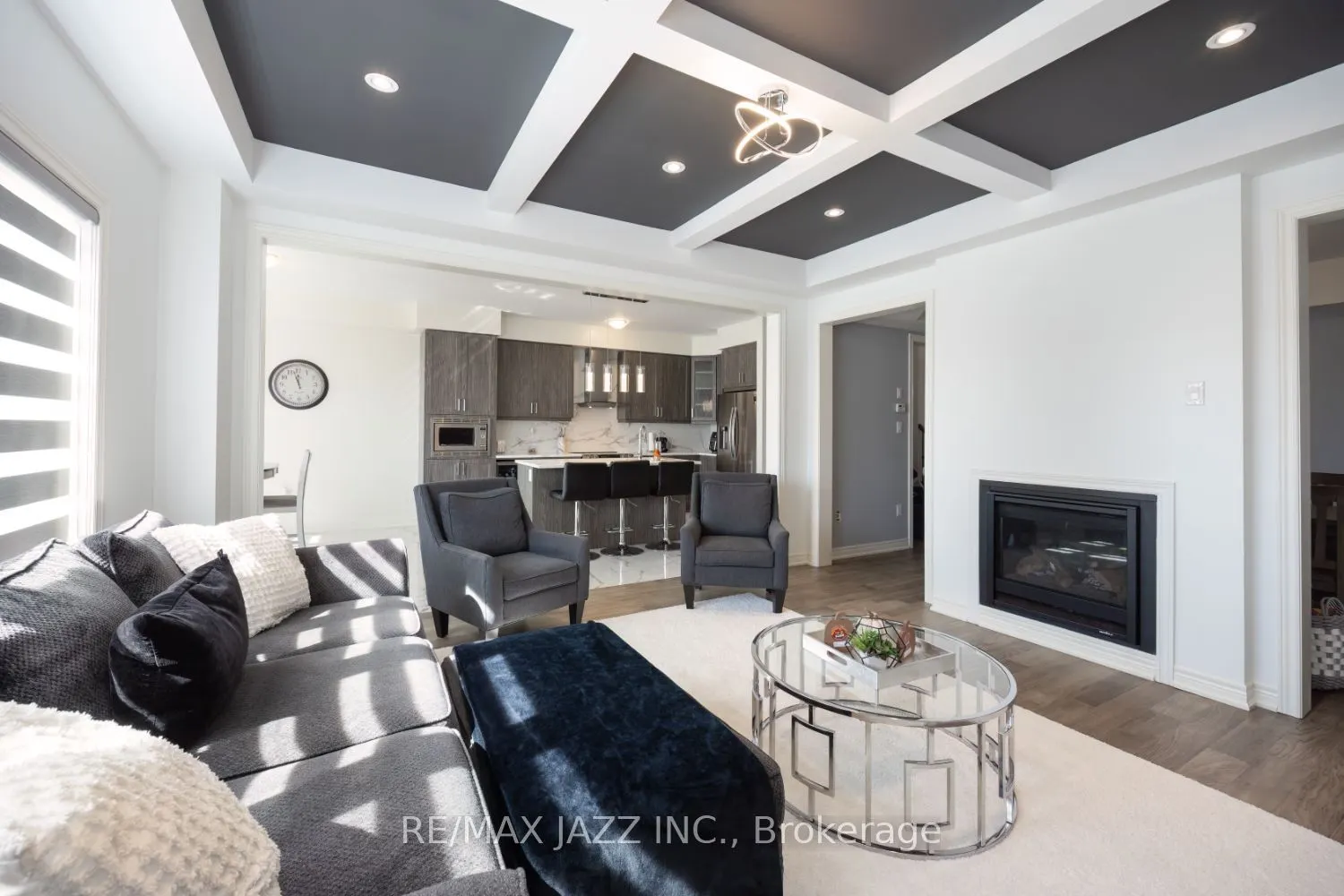 131 Courtney Street #UPPER