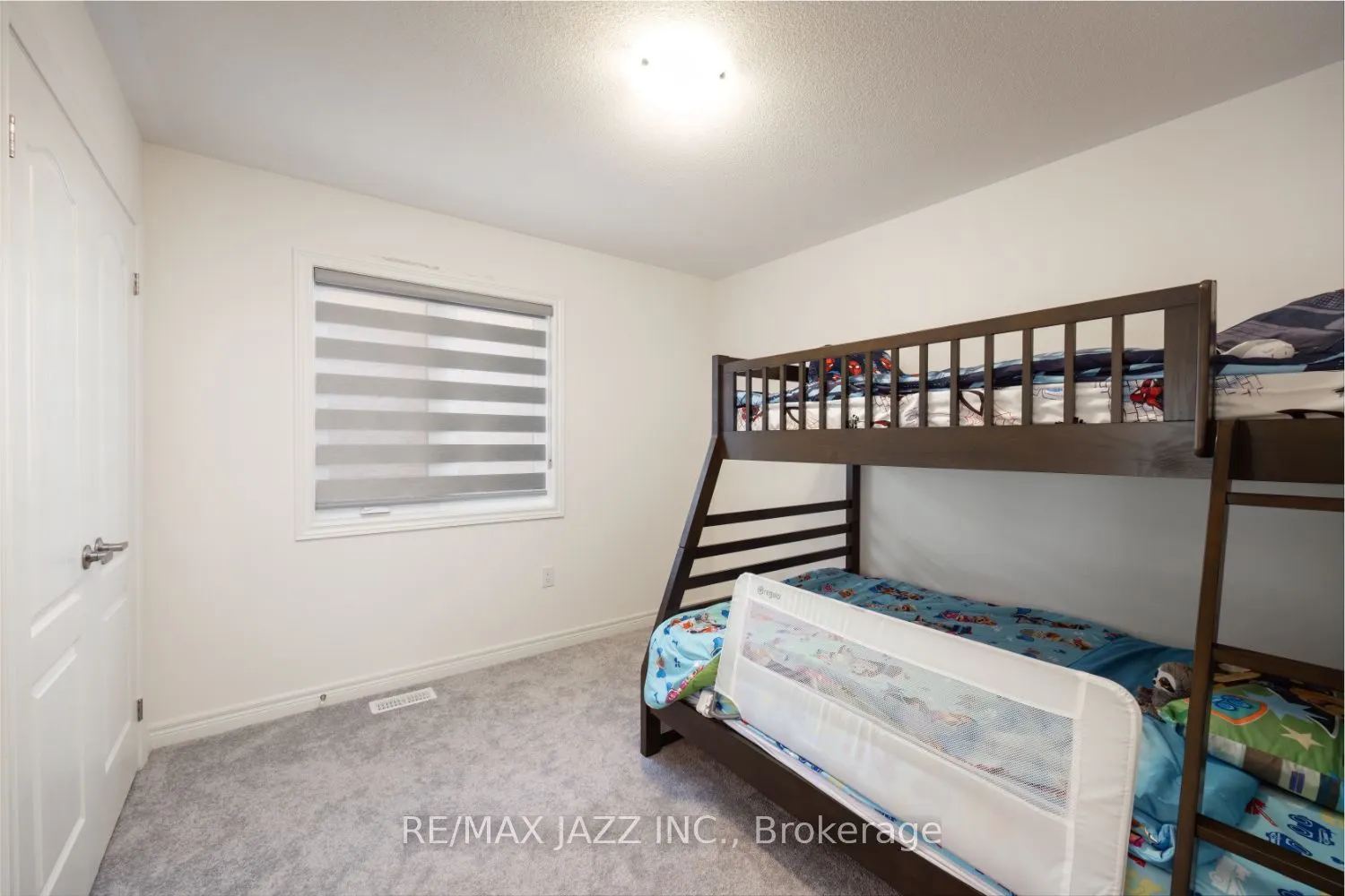 131 Courtney Street #UPPER