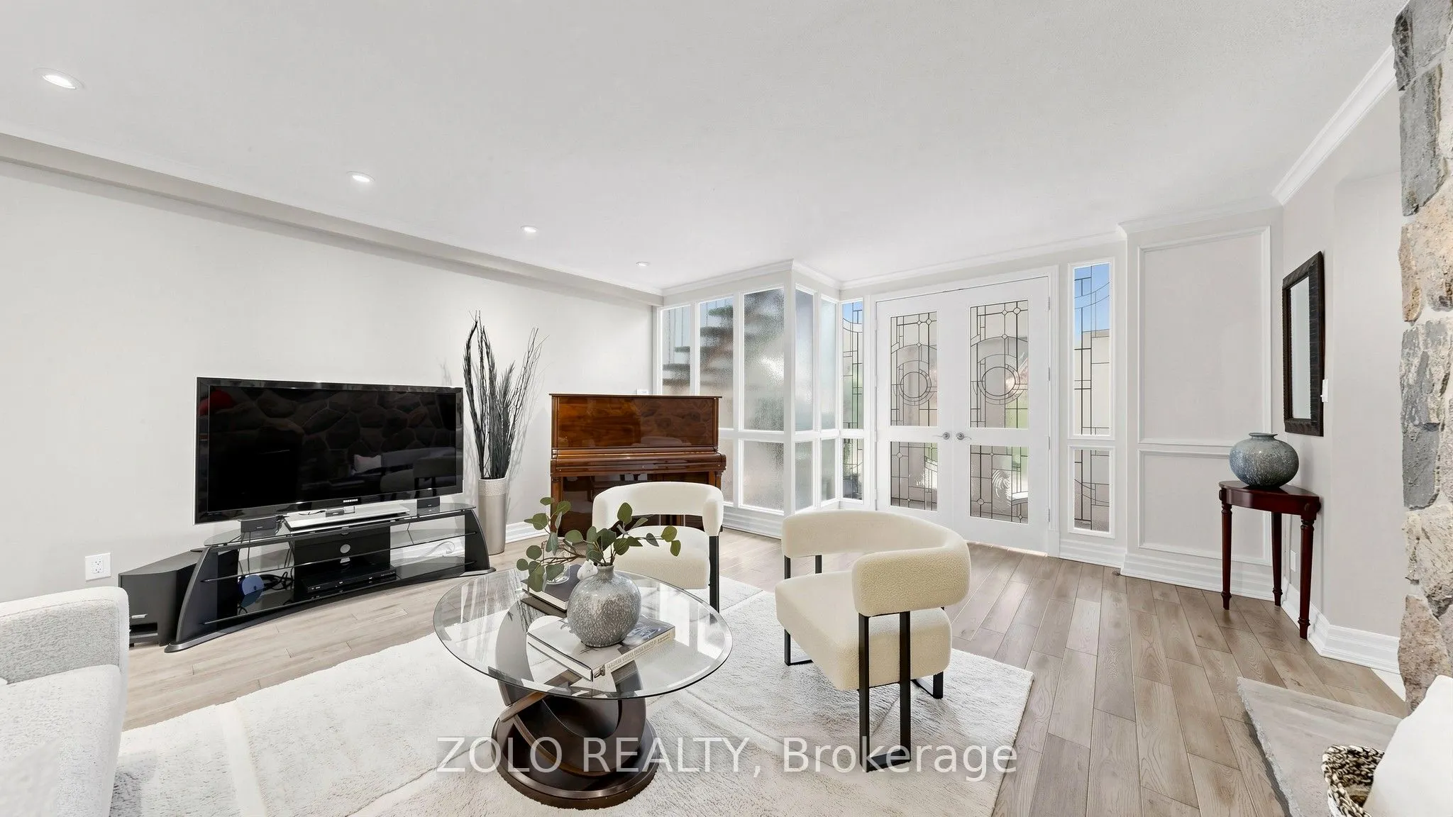 41 Meadowcliffe Drive