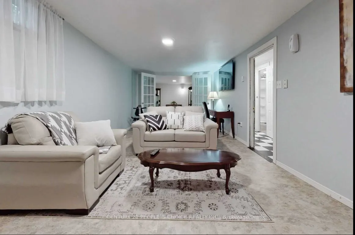 78 Claymore Crescent