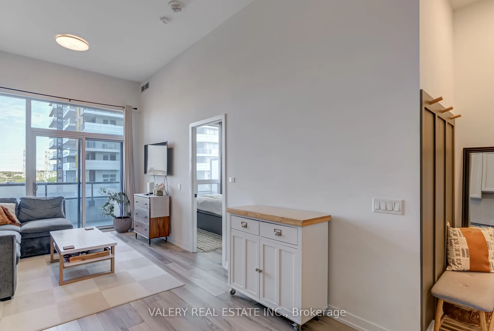1480 BAYLY Street #708
