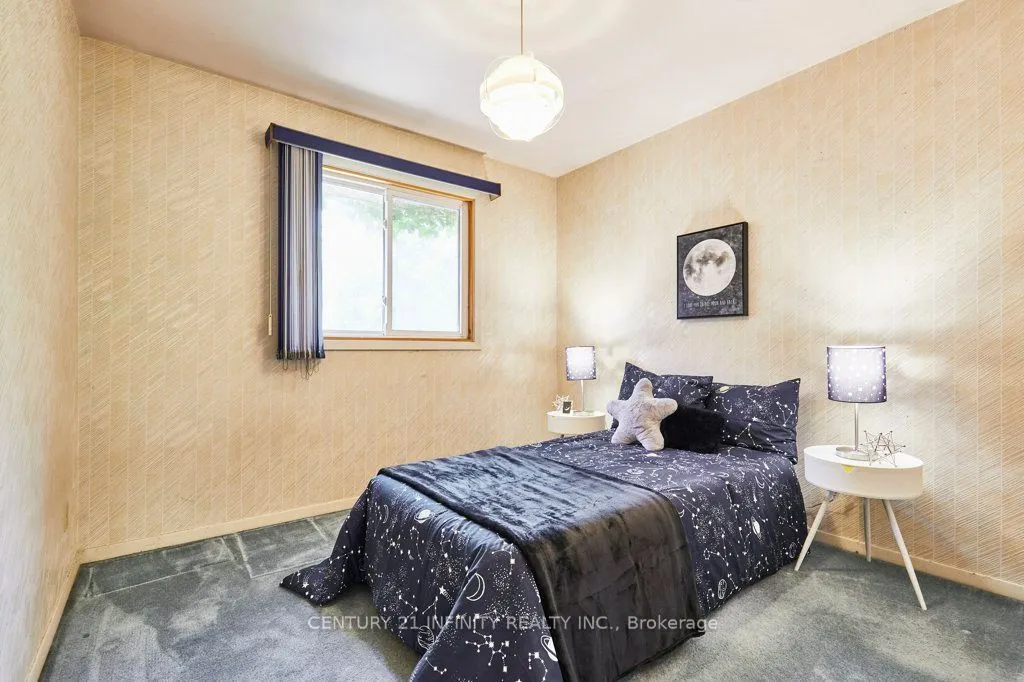 1 Goodland Gate