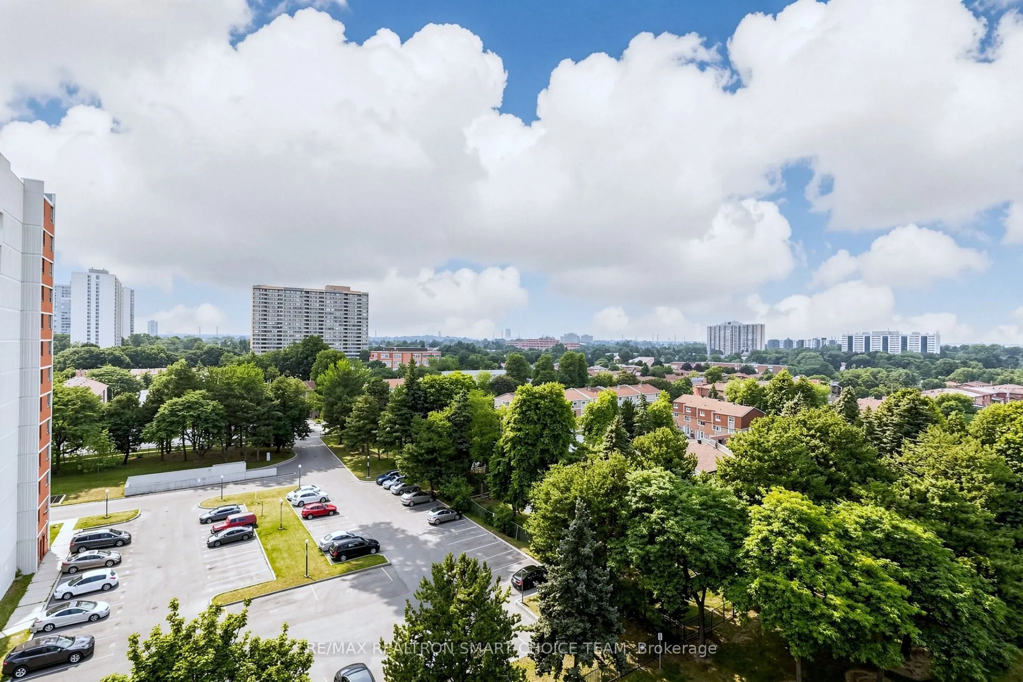 1250 Bridletowne Circle #907