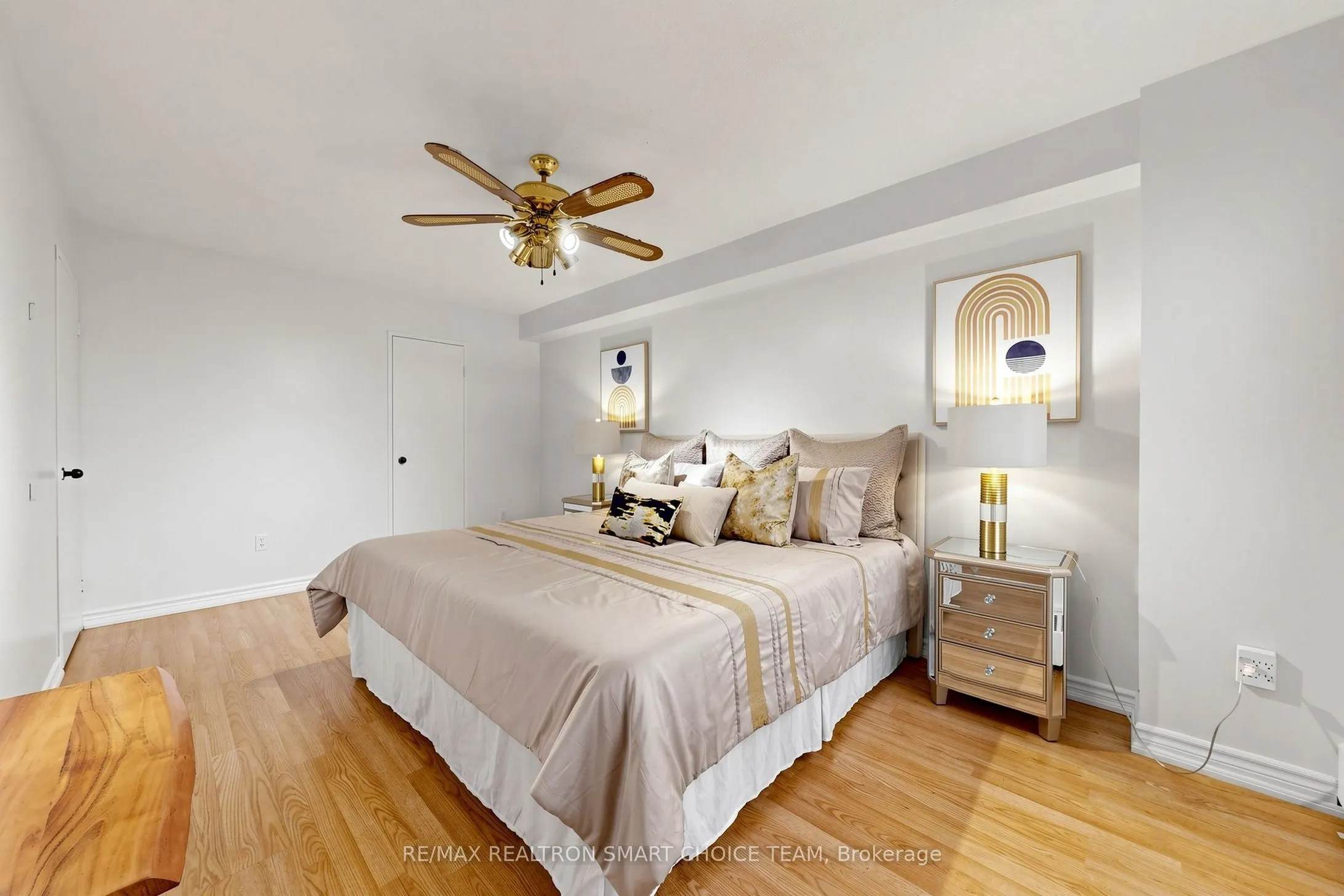 1250 Bridletowne Circle #907
