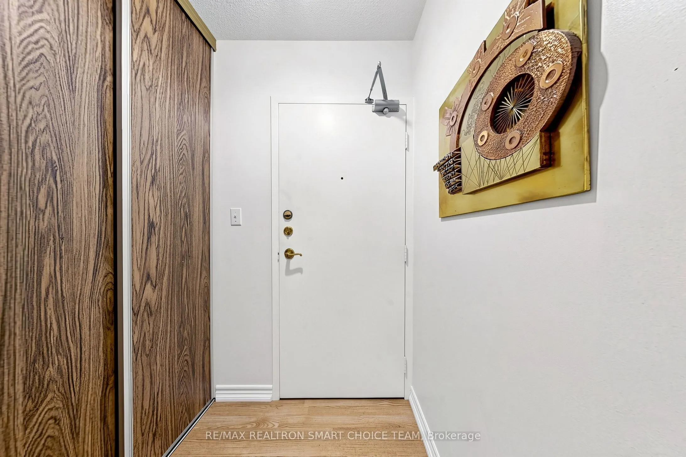 1250 Bridletowne Circle #907