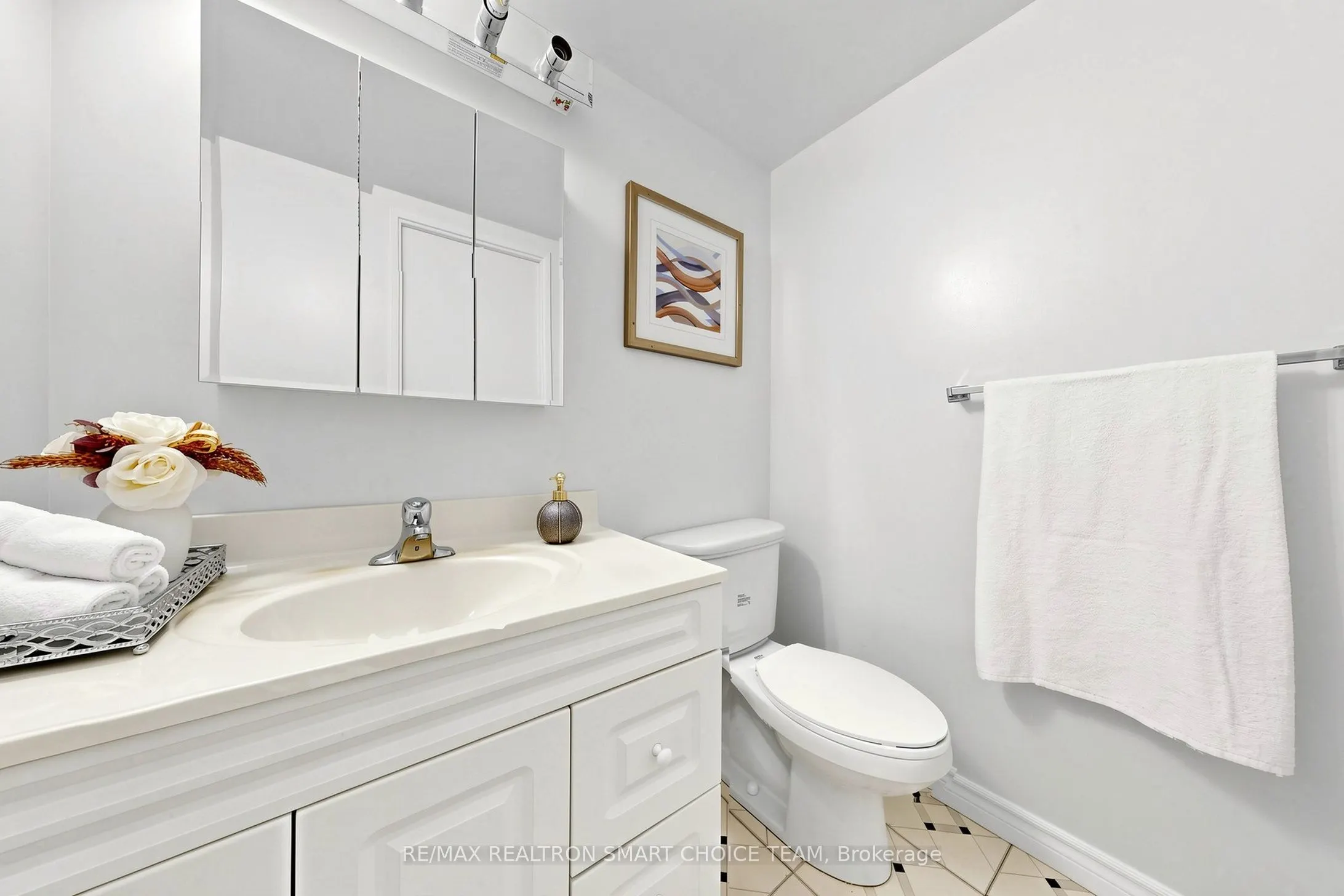 1250 Bridletowne Circle #907