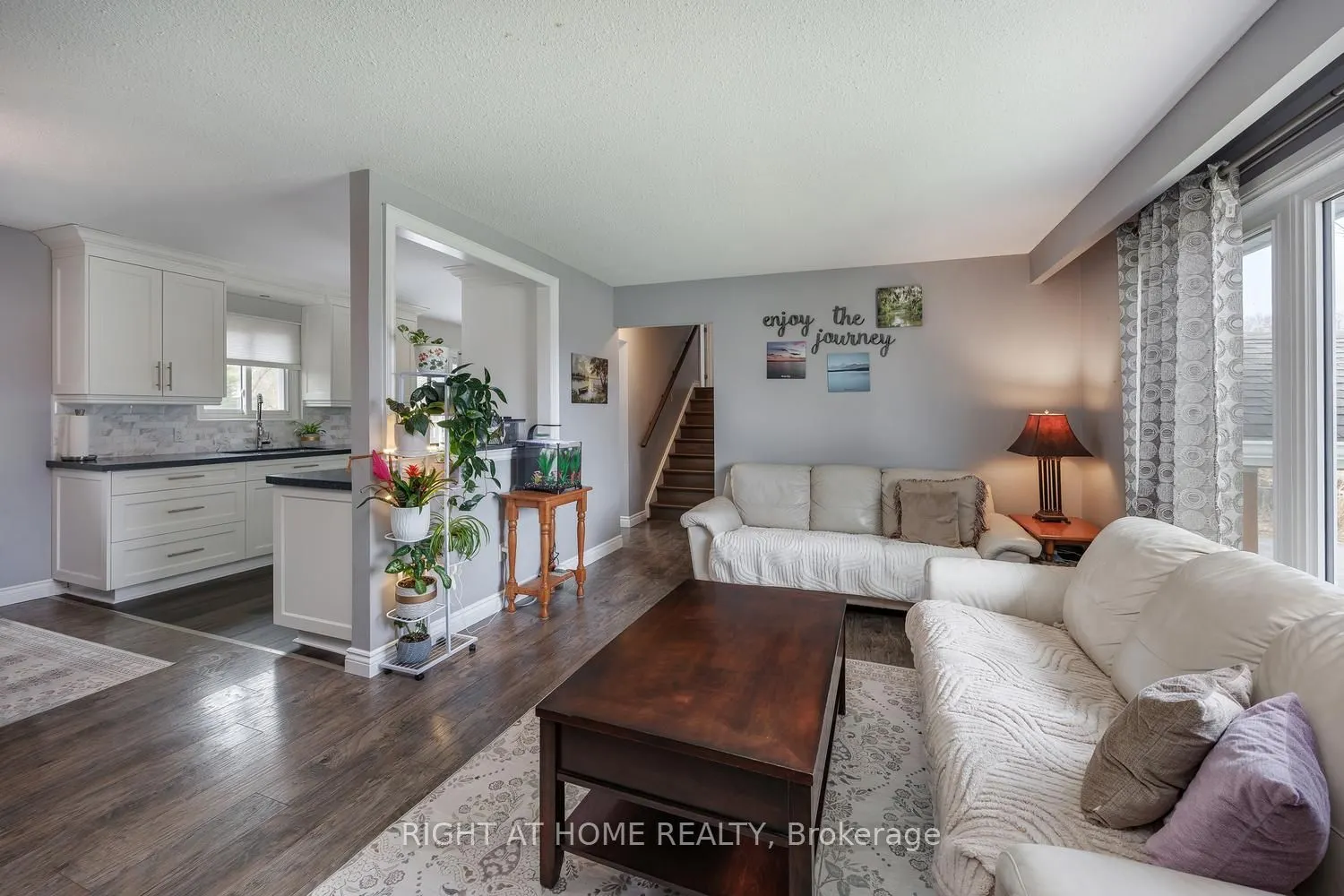 17 Crestview Avenue