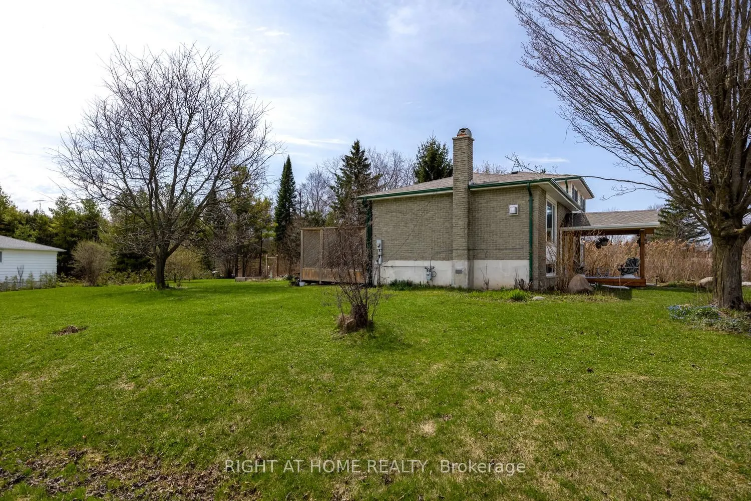 17 Crestview Avenue