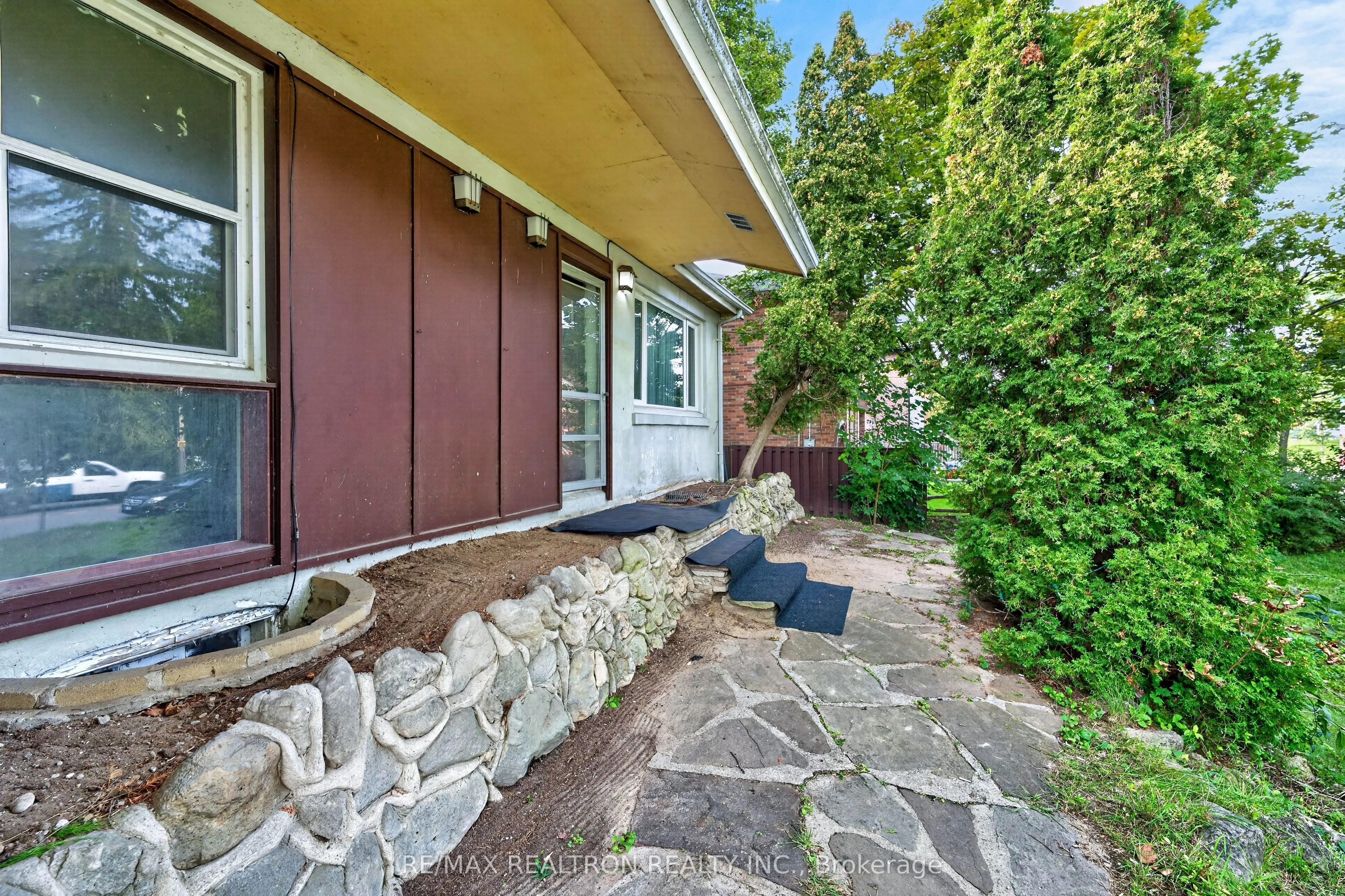 400 Manse Road