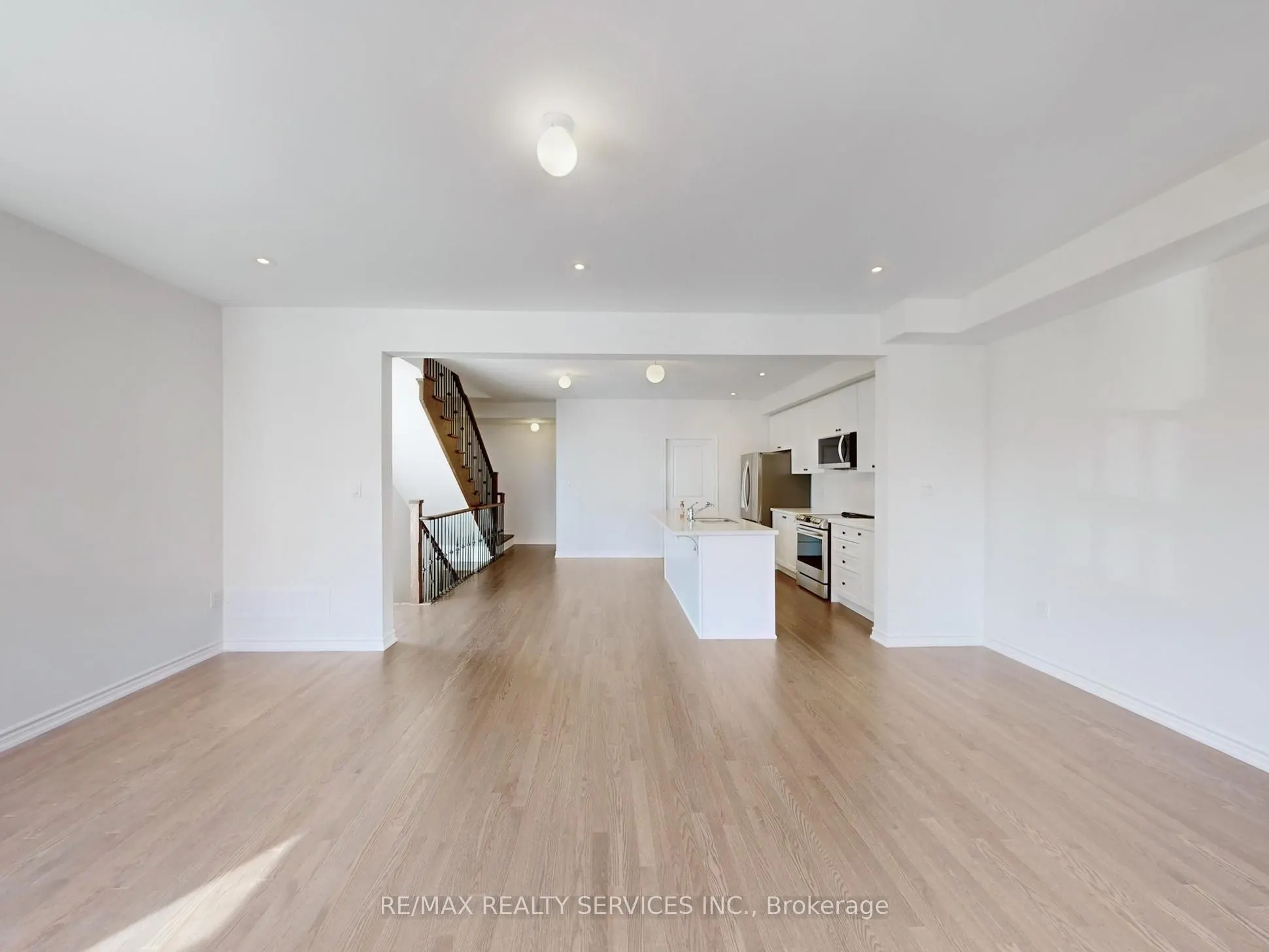 513 Littlewood Lane
