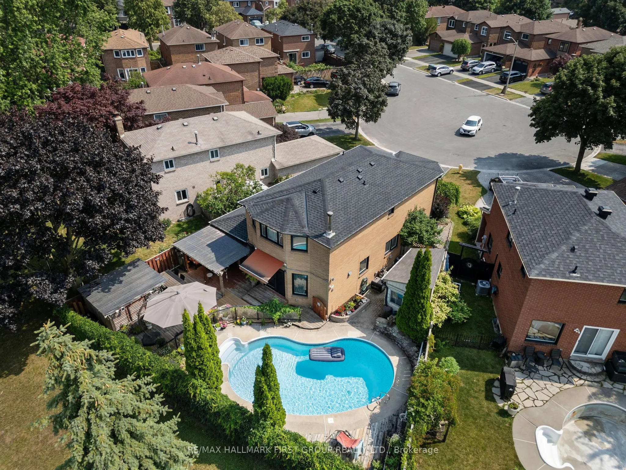 11 Bowers Court