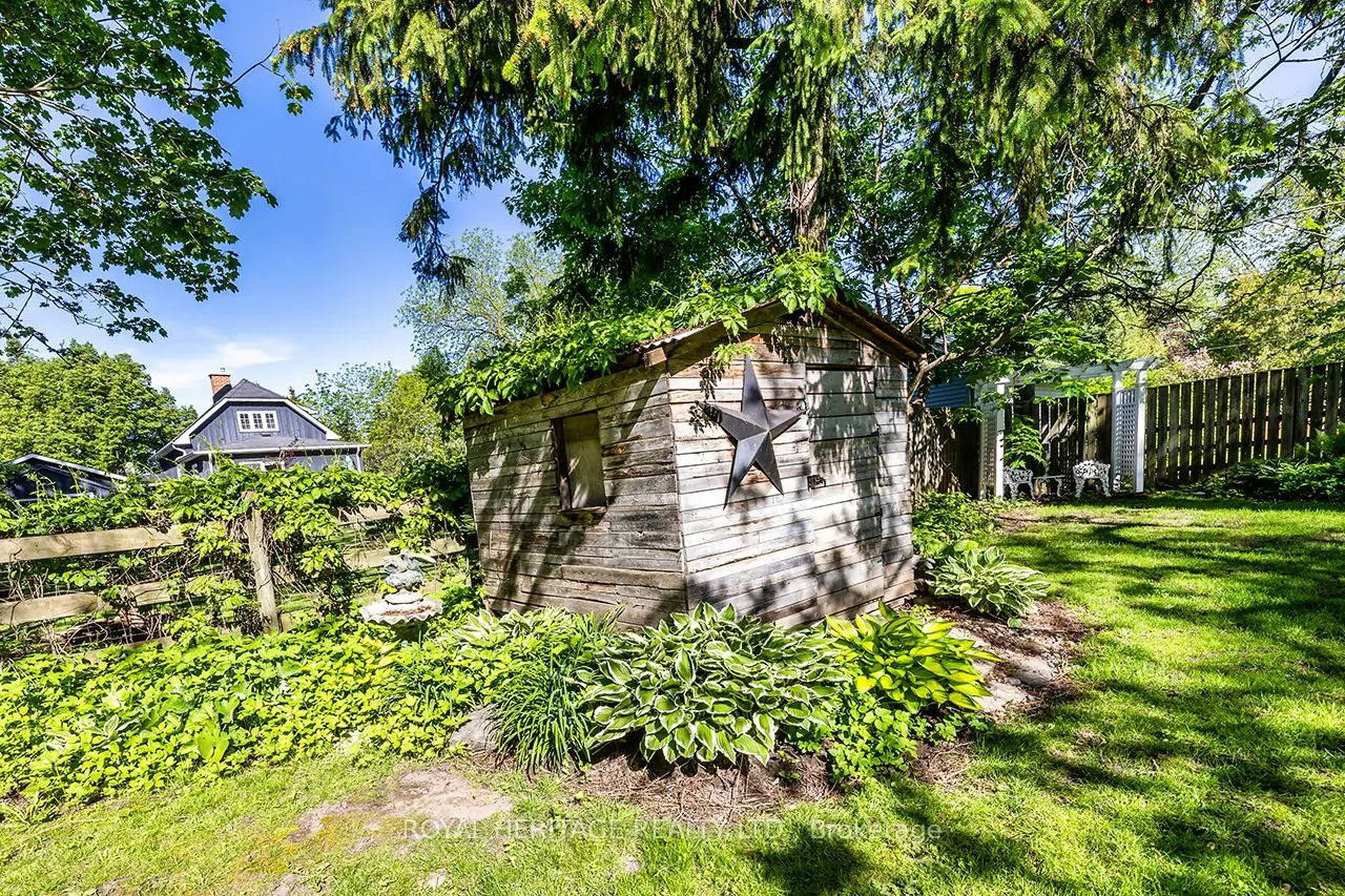 220 Cochrane Street