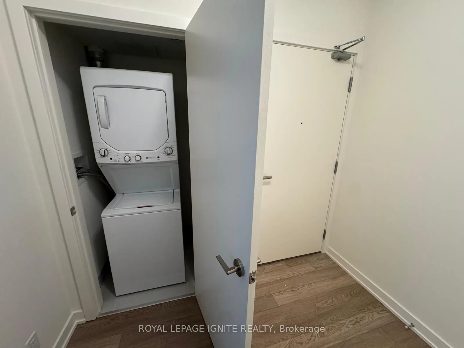 51 Clarington Boulevard #801