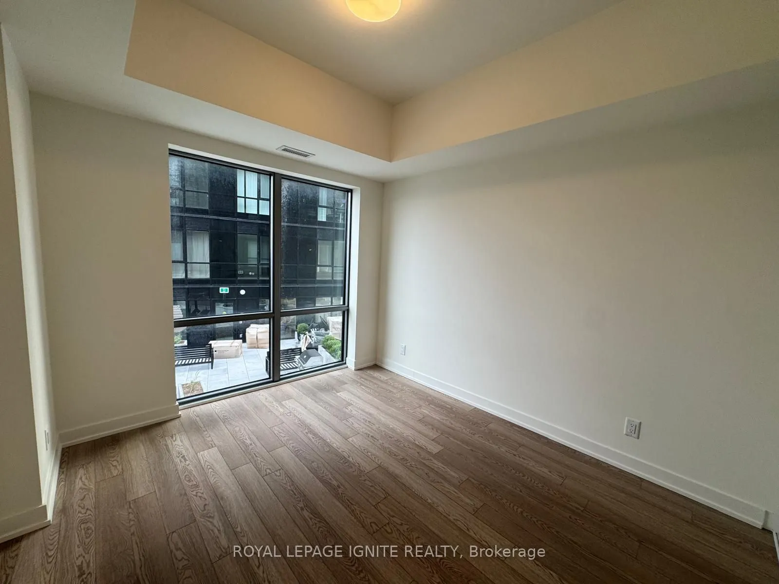 51 Clarington Boulevard #801