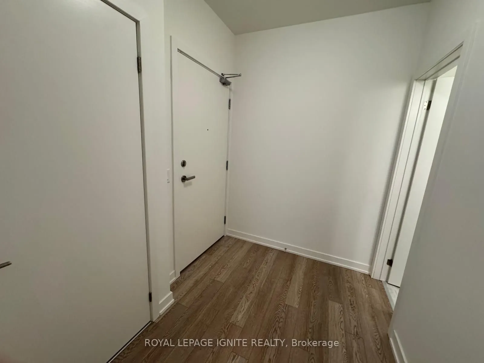 51 Clarington Boulevard #801
