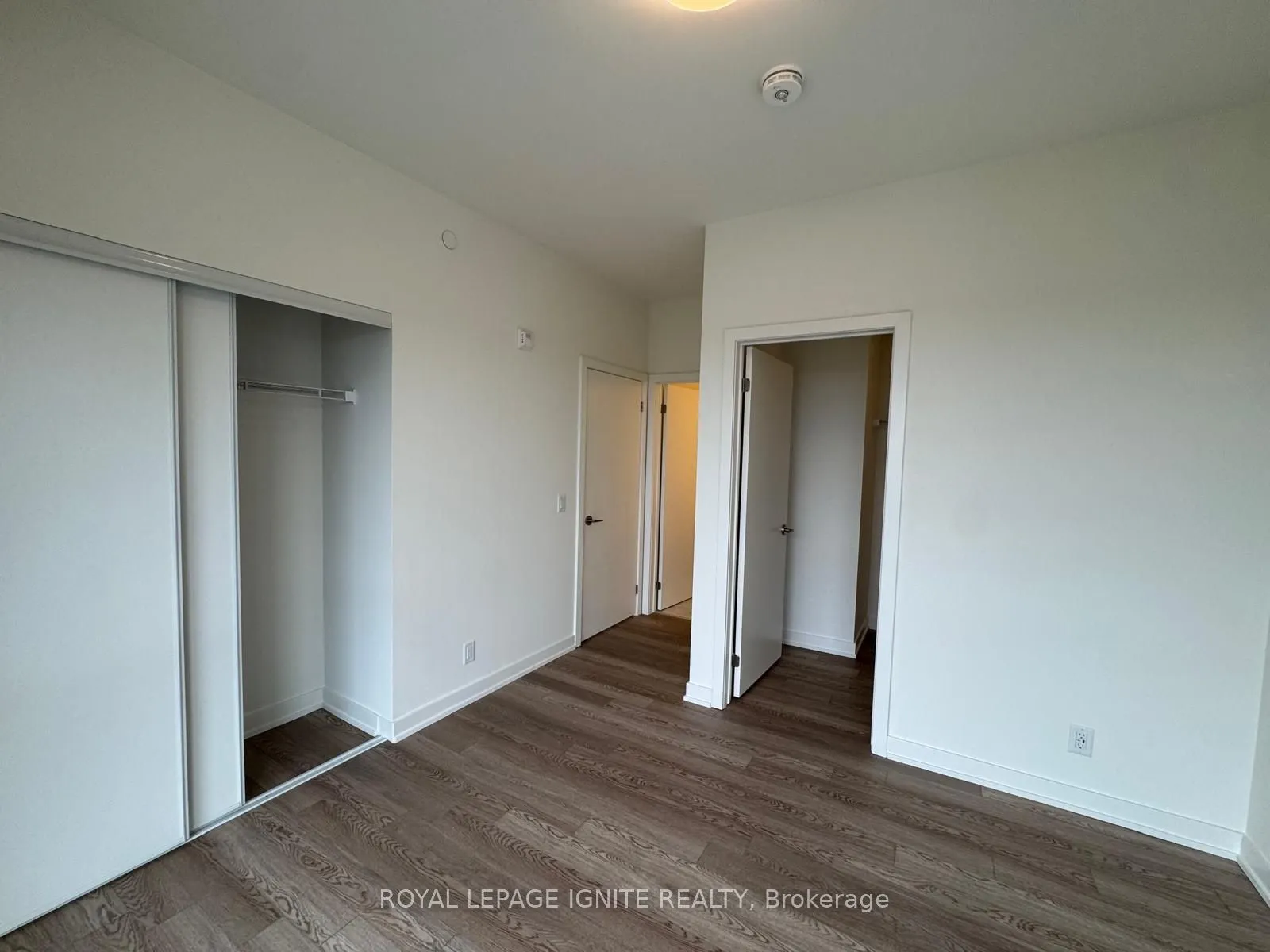 51 Clarington Boulevard #801