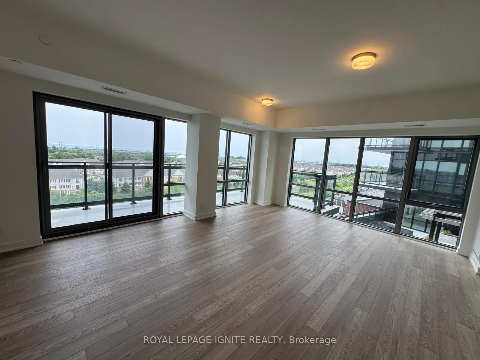 51 Clarington Boulevard #801